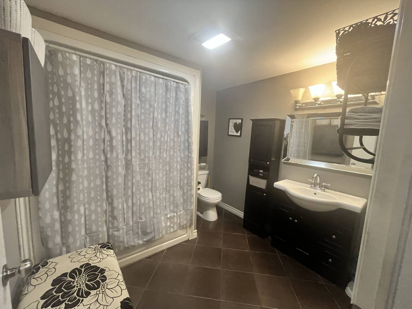 19 Parker Pl Crescent Enfield, NS B2T1C8