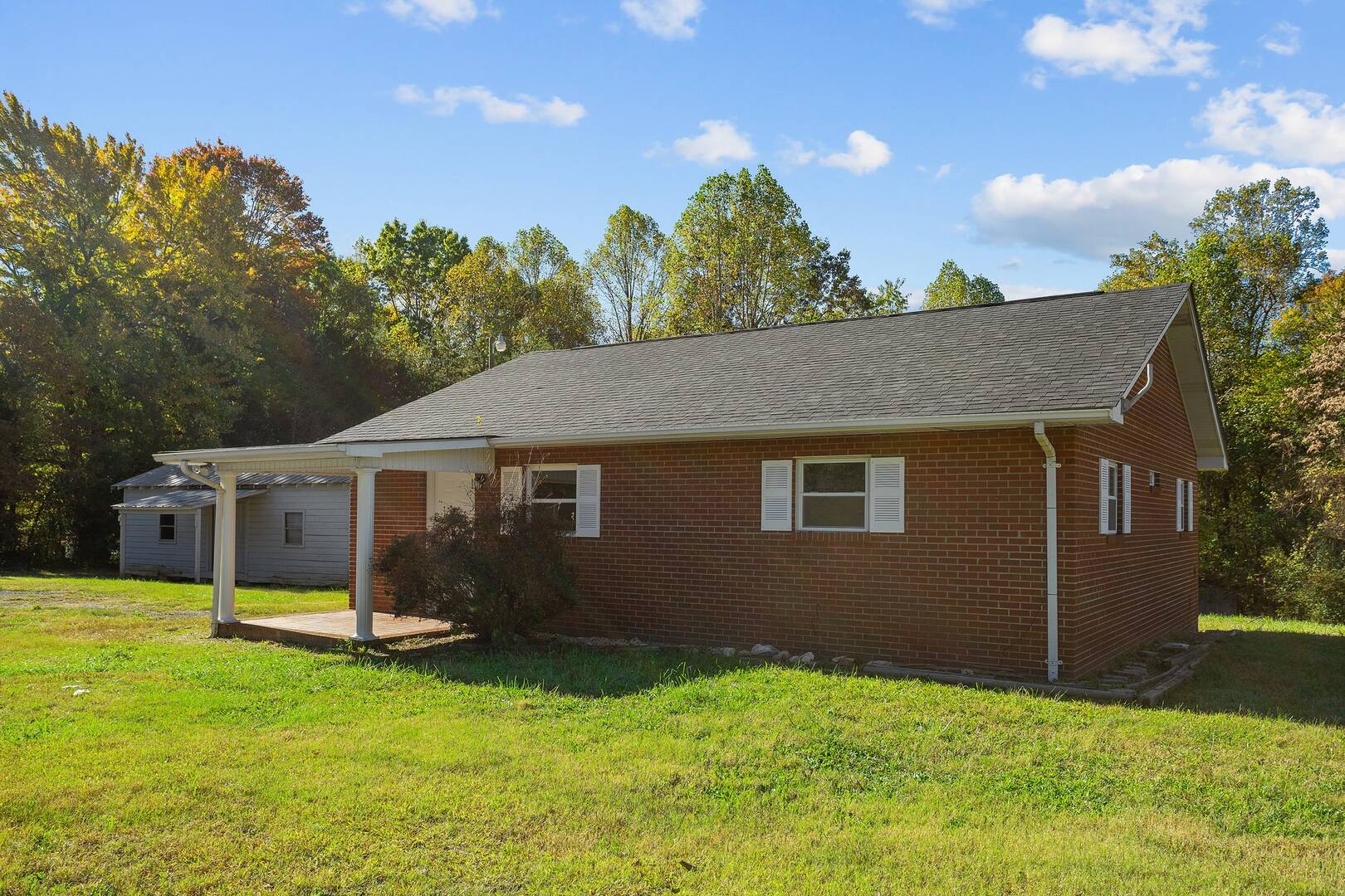 260 Chaney Loop Stoneville, NC 27048