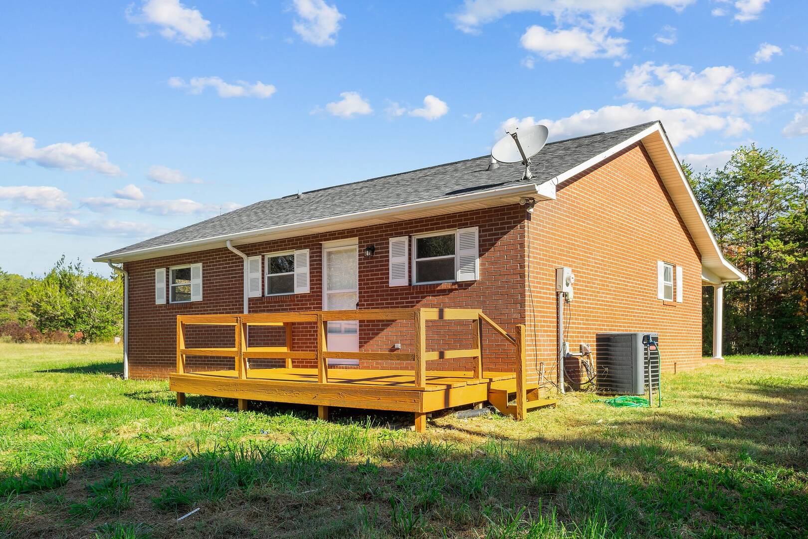 260 Chaney Loop Stoneville, NC 27048