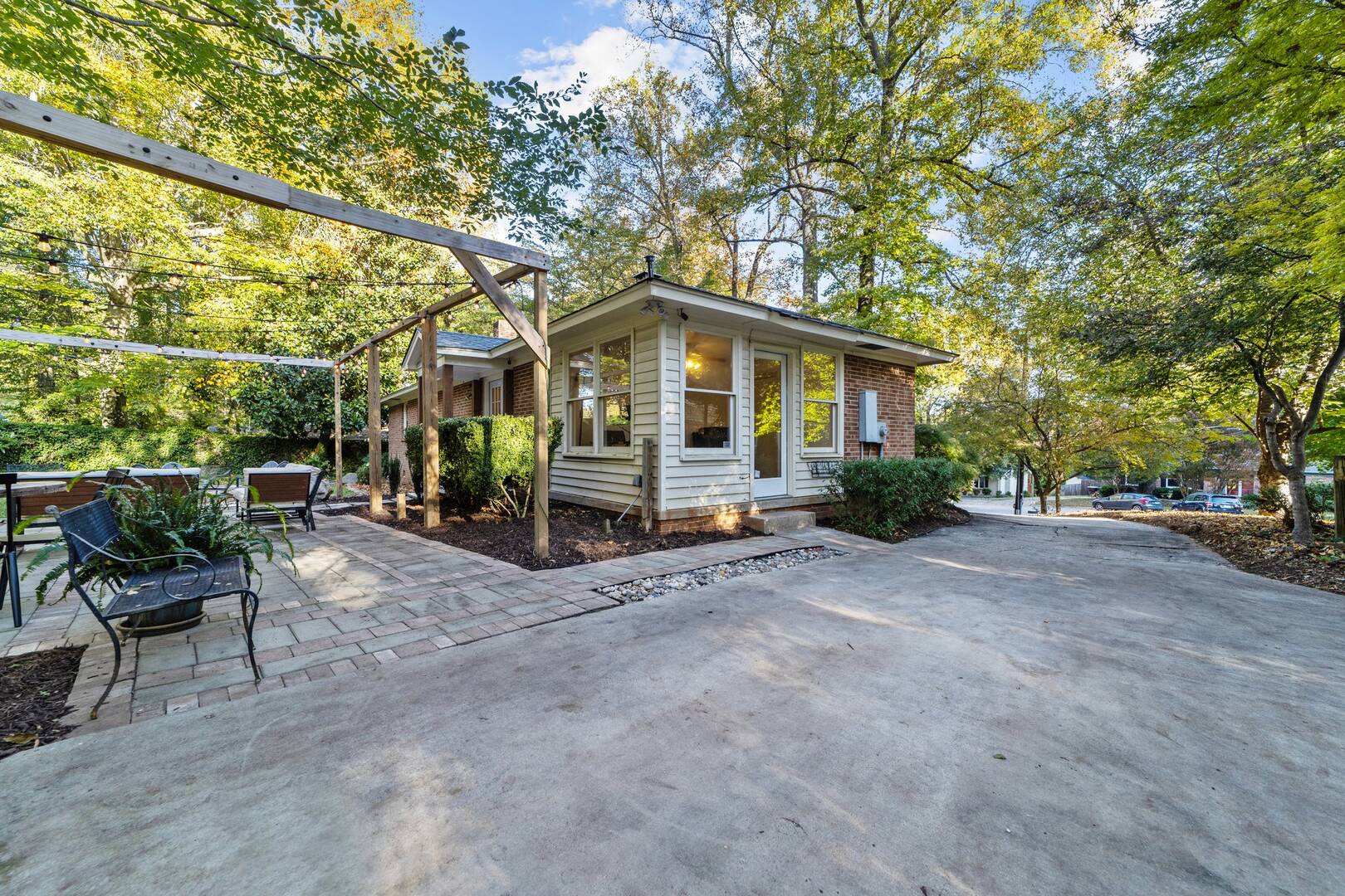 1503 Lafayette Court Greensboro, NC 27408