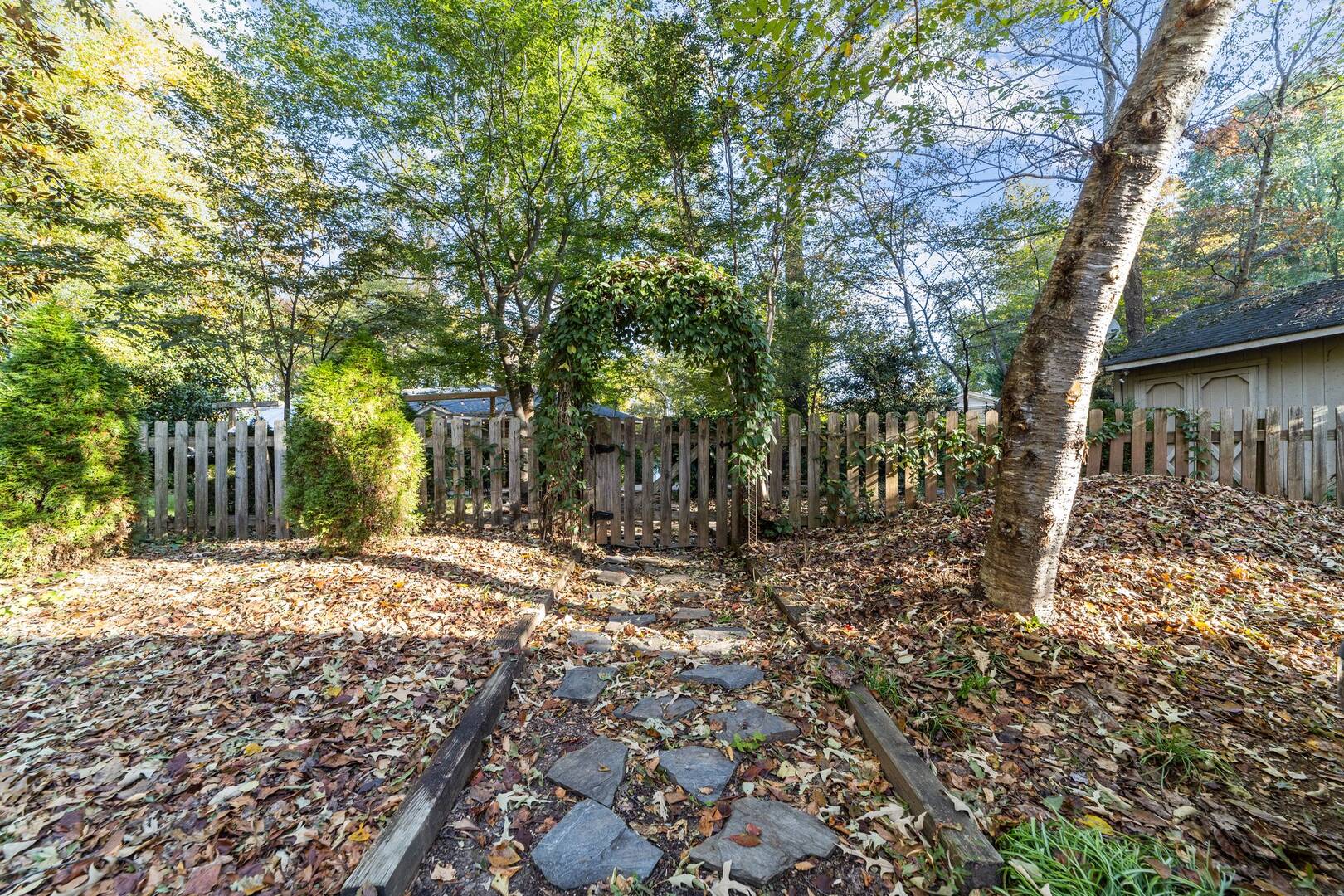 1503 Lafayette Court Greensboro, NC 27408