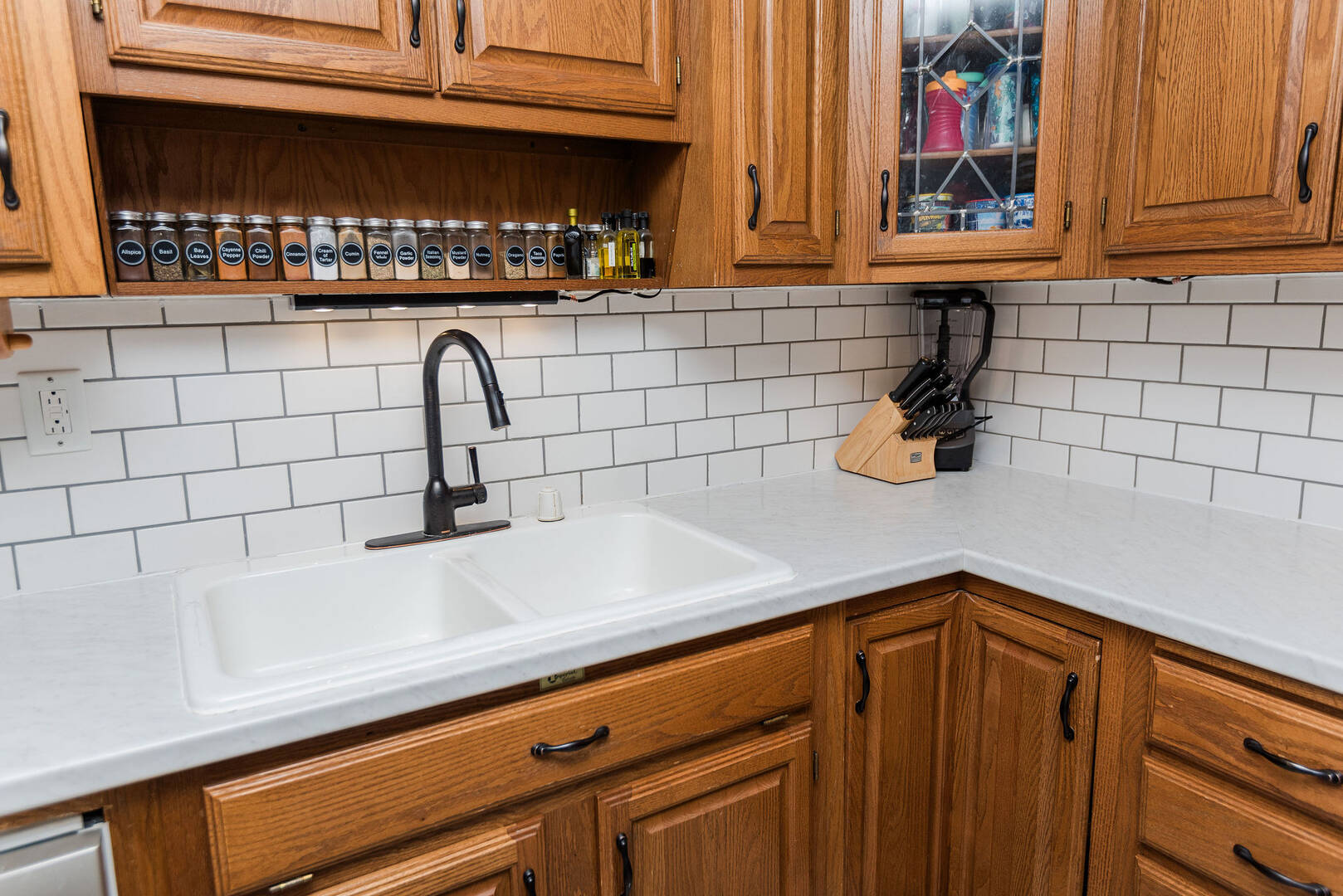 5631 N Hamilton Peoria, IL 61614