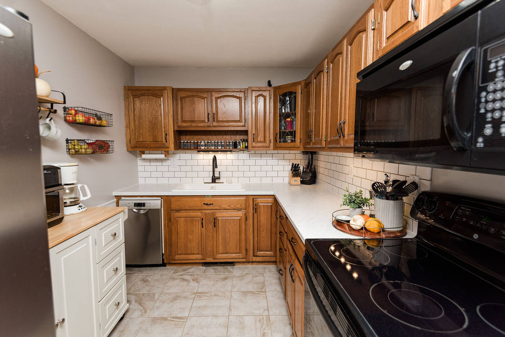 5631 N Hamilton Peoria, IL 61614