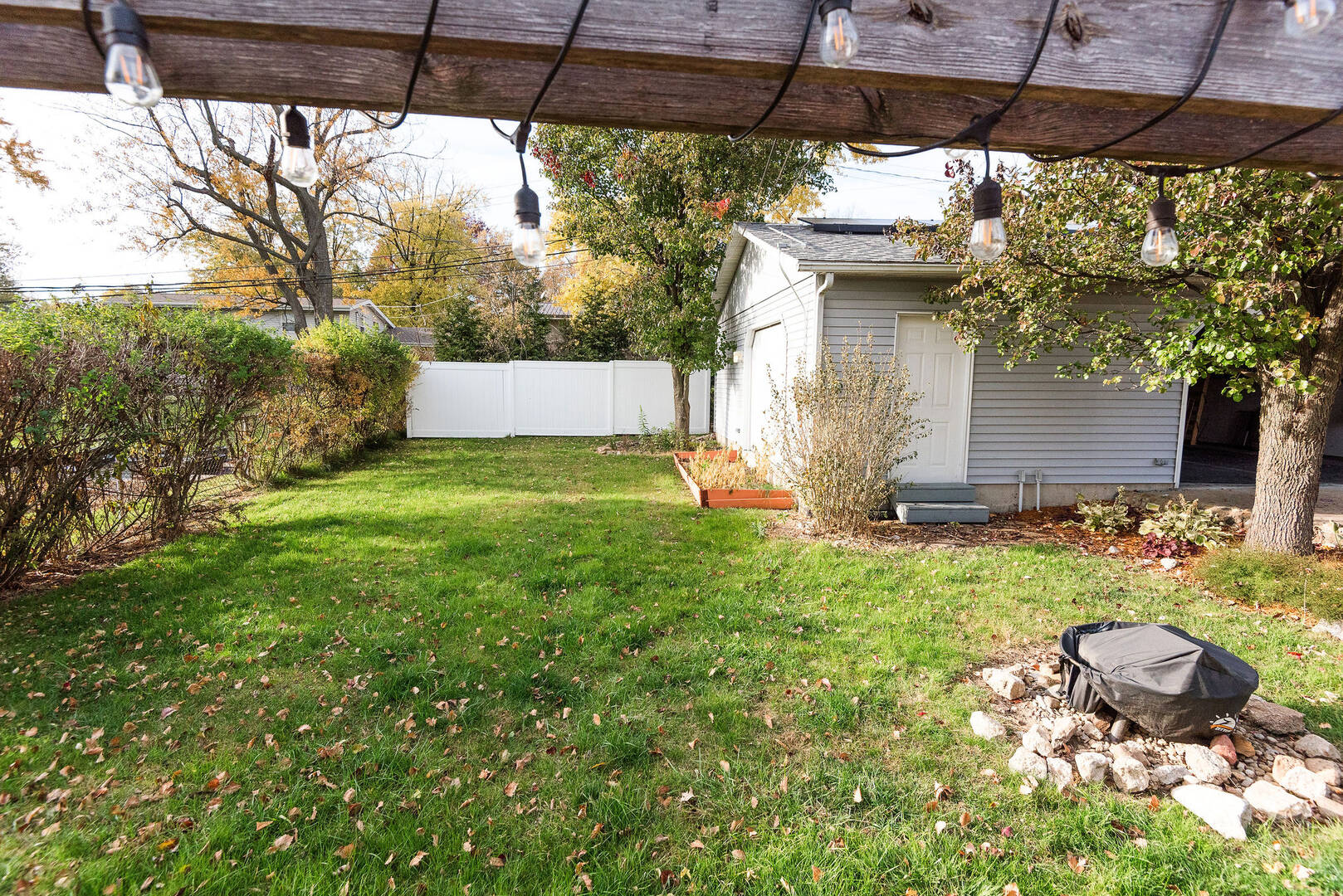 5631 N Hamilton Peoria, IL 61614