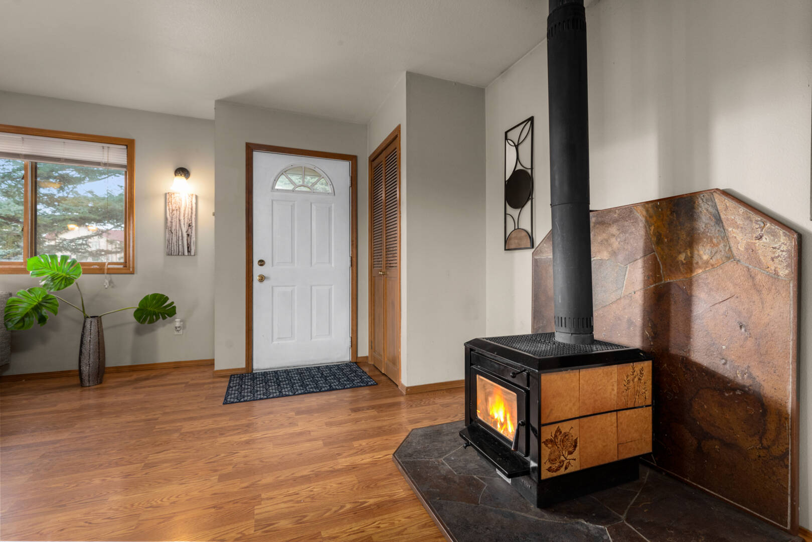 673 Scenic Dr Kalispell, MT 59901