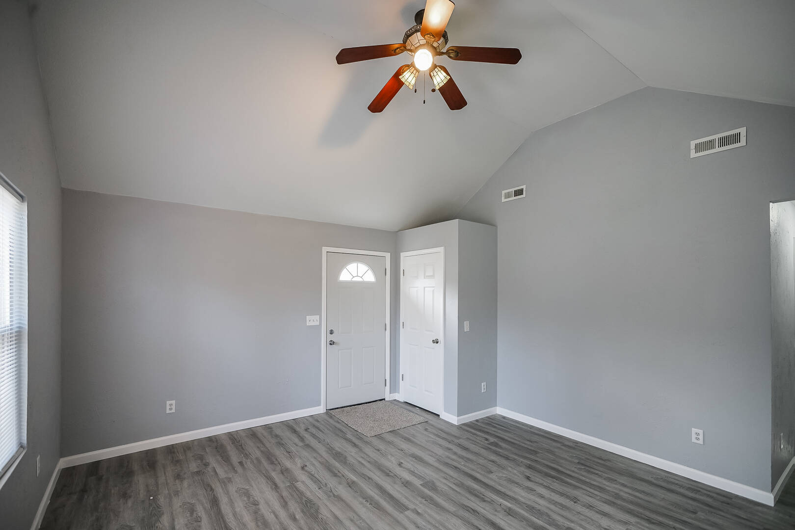 217 Belaire Court East Peoria, Illinois 61611