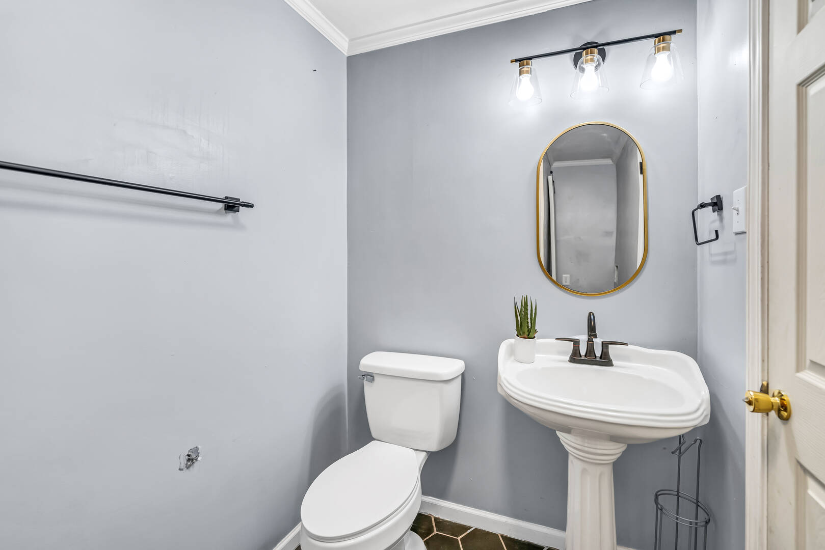 618 Scott Ave Greensboro, NC 27284