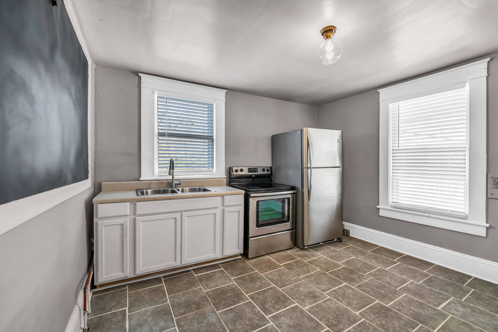 618 Scott Ave Greensboro, NC 27284