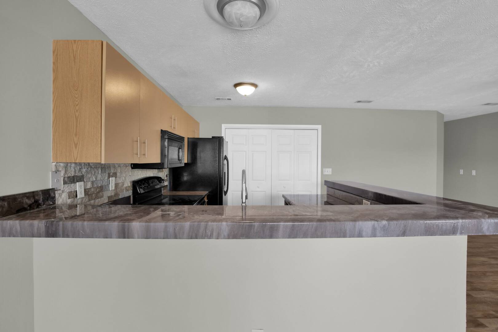 6756 Willowbrook #3  Fayetteville, NC 28314