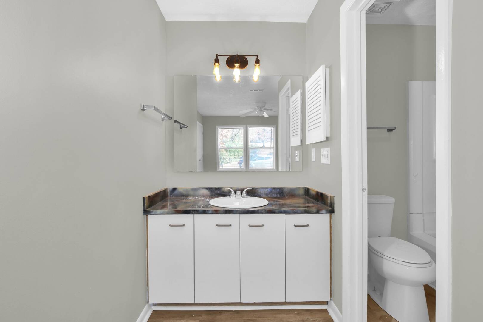 6756 Willowbrook #3  Fayetteville, NC 28314