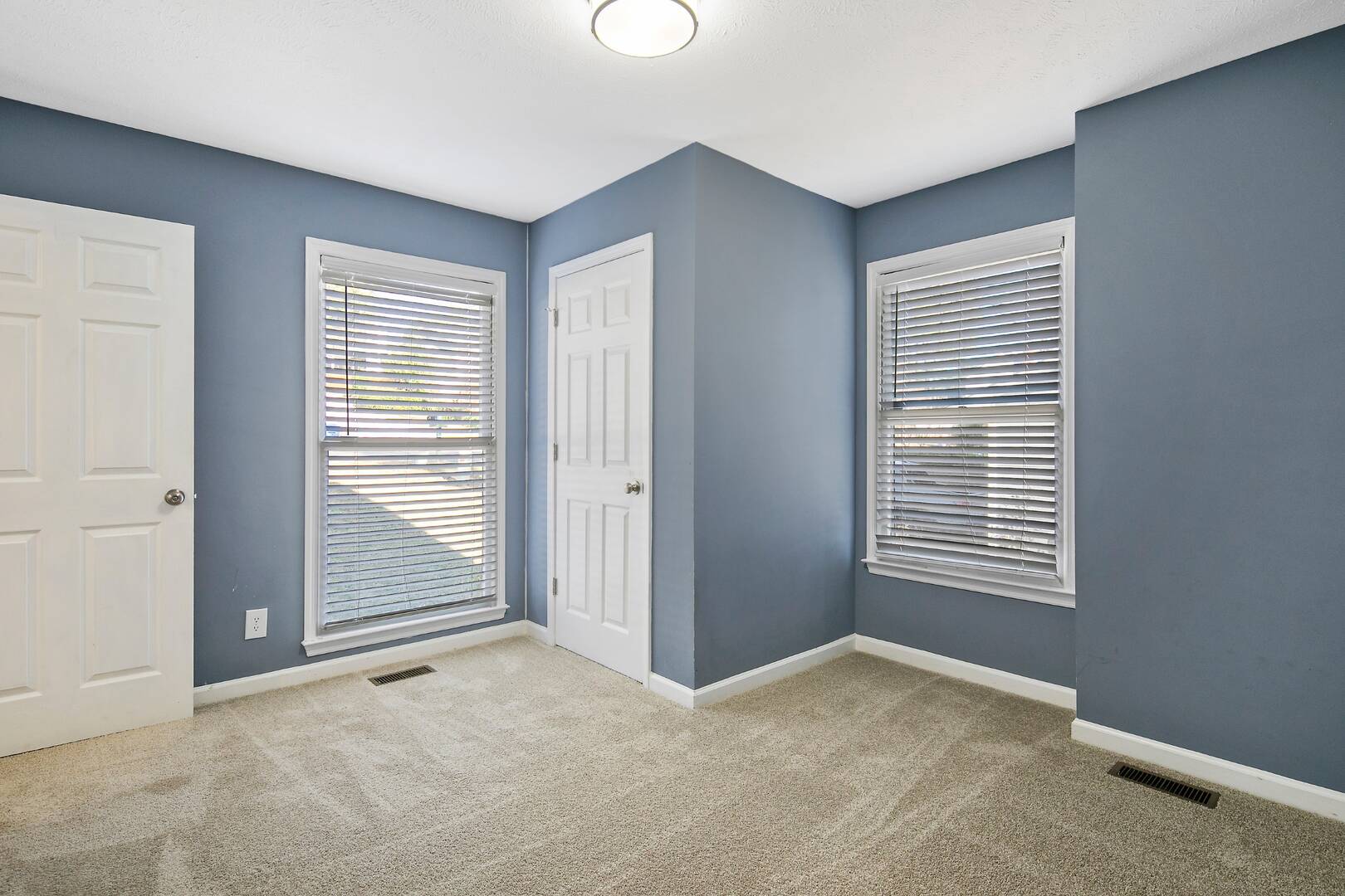 685 Georgetown Circle  Fayetteville, NC 28314