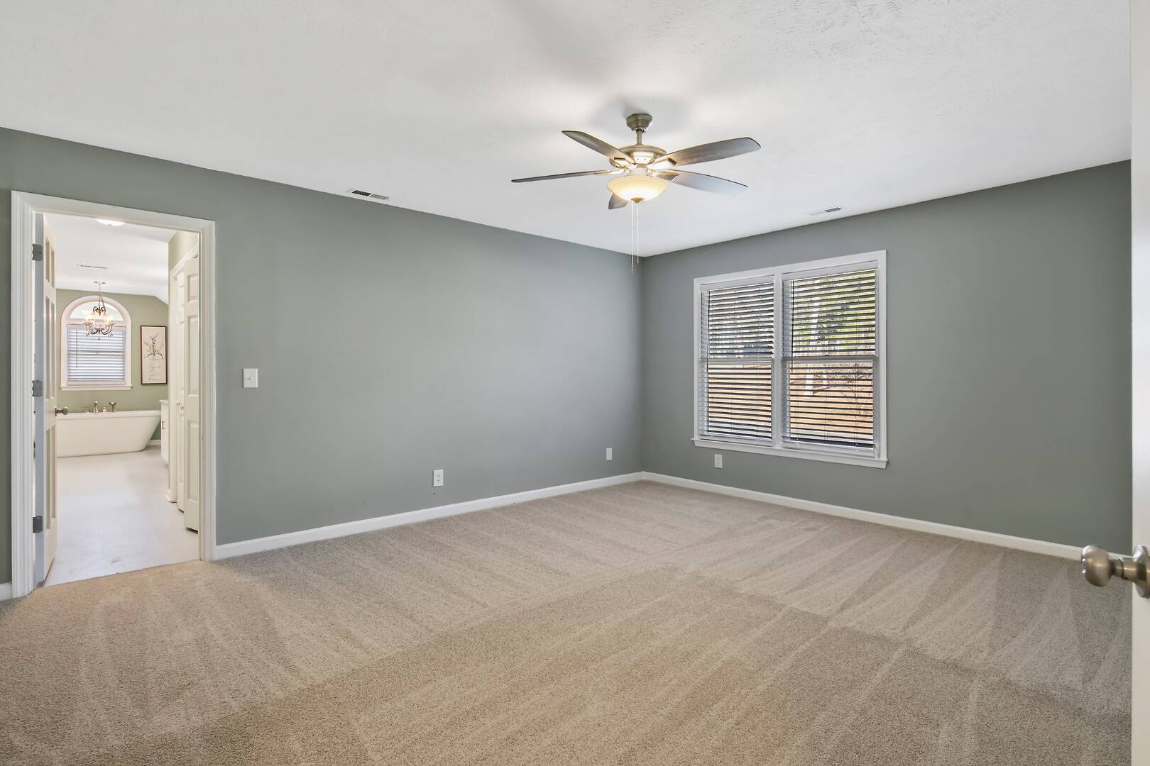685 Georgetown Circle  Fayetteville, NC 28314