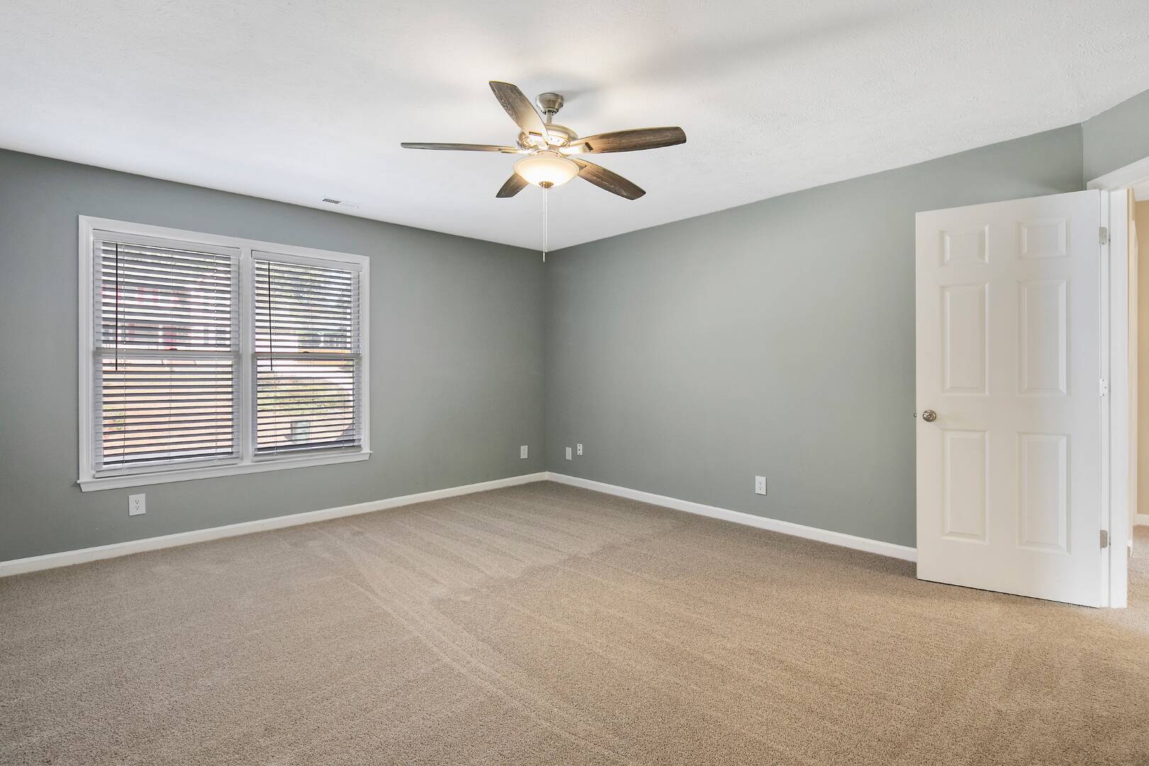 685 Georgetown Circle  Fayetteville, NC 28314