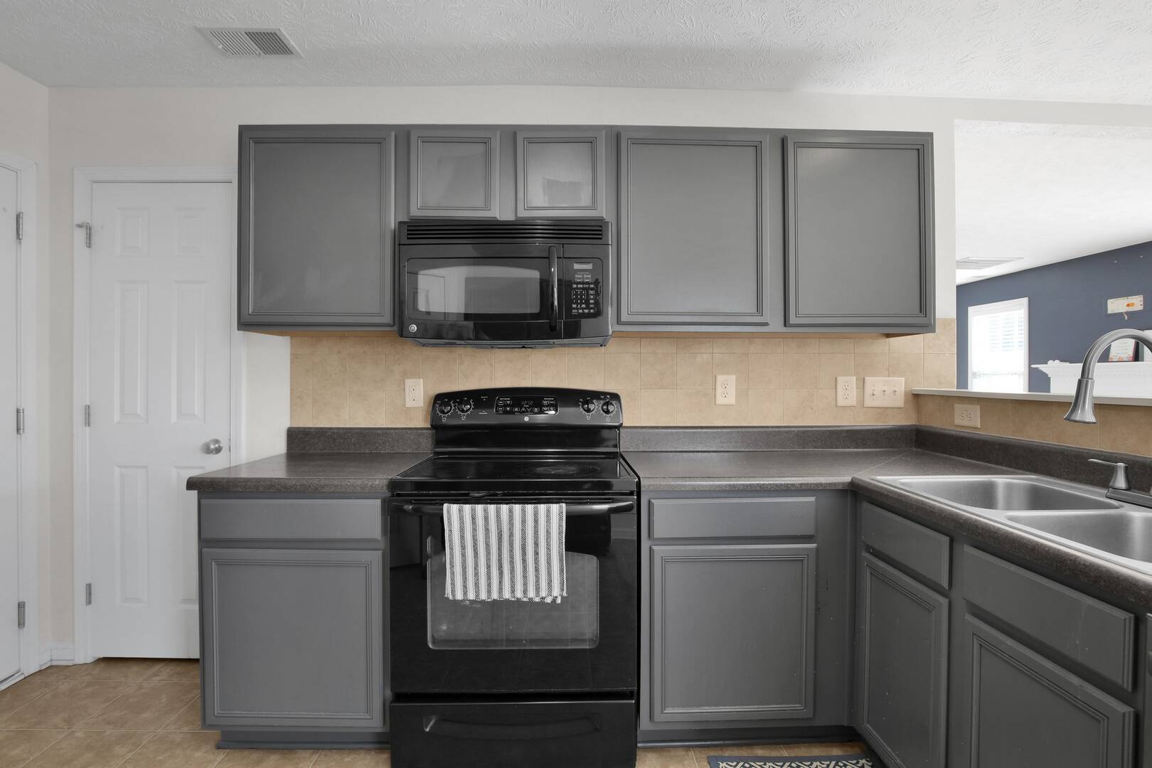 84 Loyalist Rd  Cameron, NC 28326