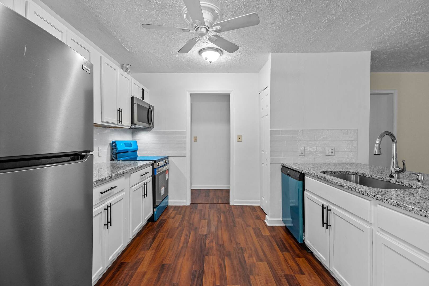 1809 Cliffside Drive Pfafftown, NC 27040