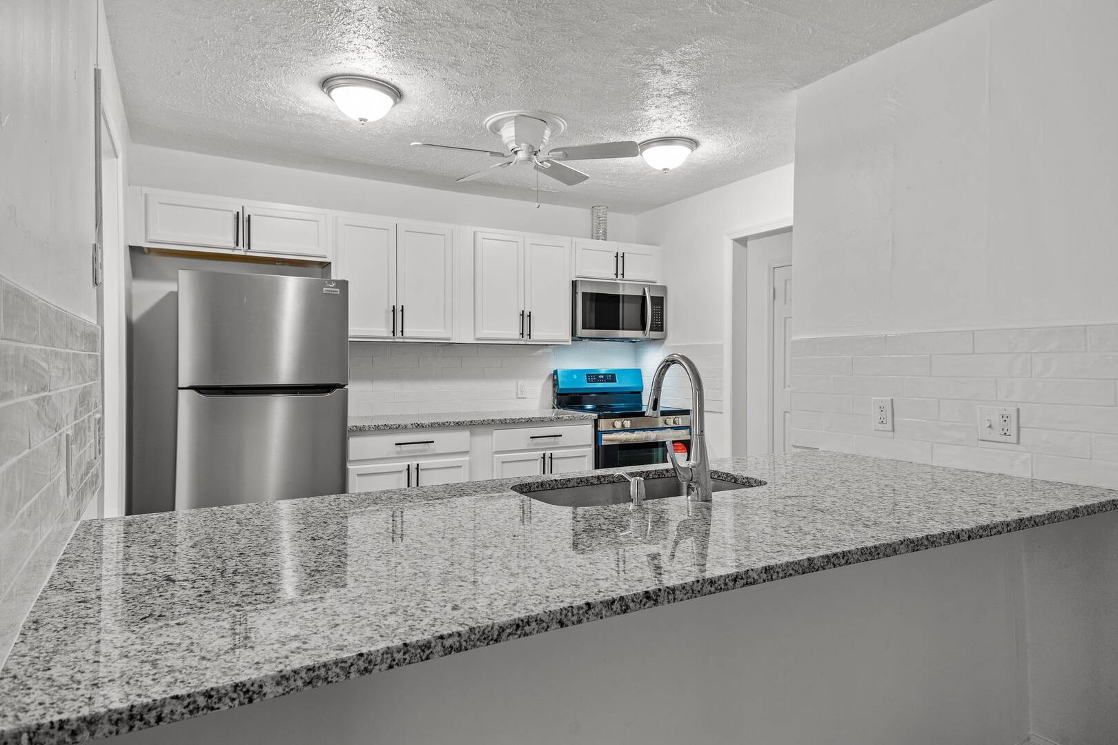 1809 Cliffside Drive Pfafftown, NC 27040