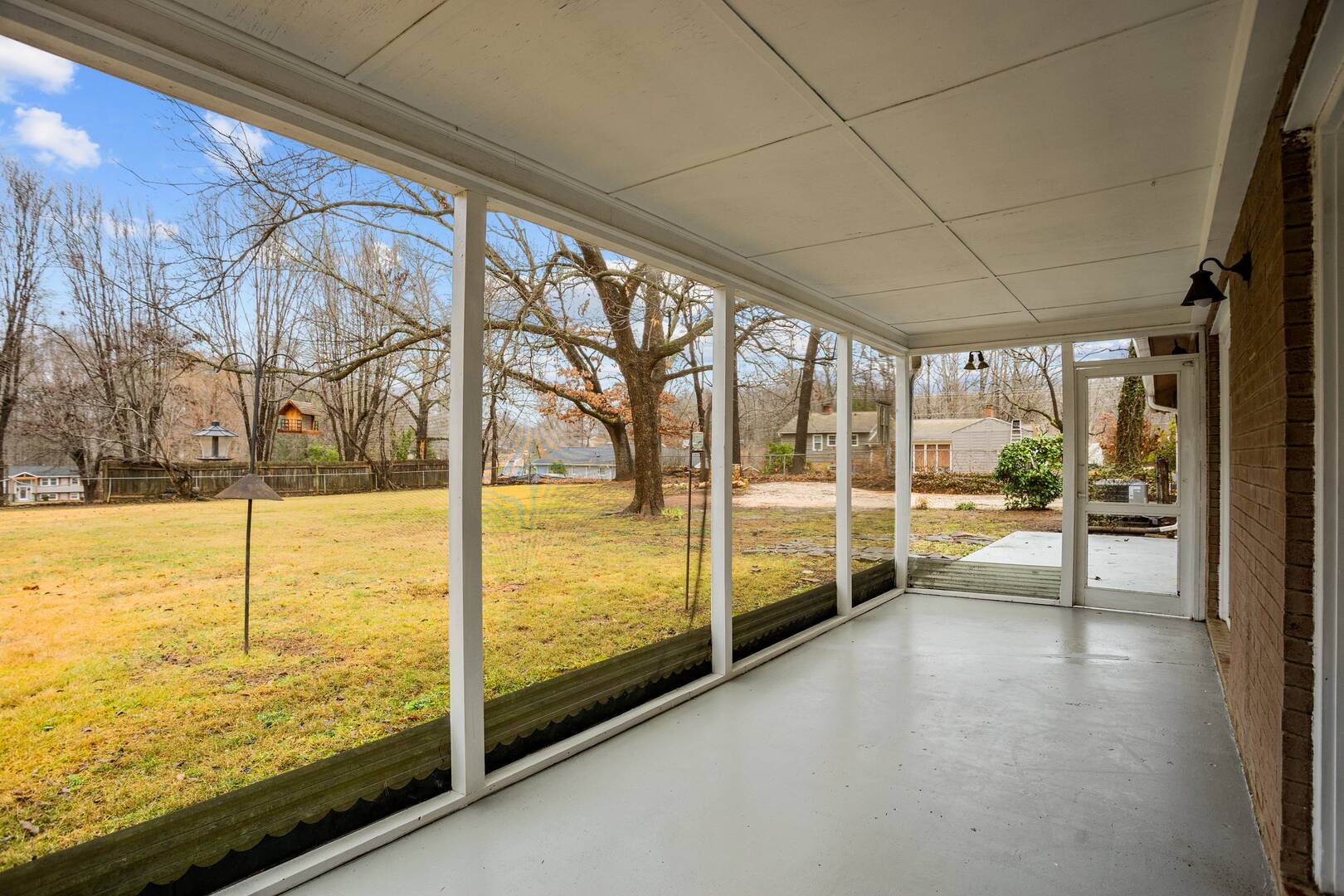 1809 Cliffside Drive Pfafftown, NC 27040