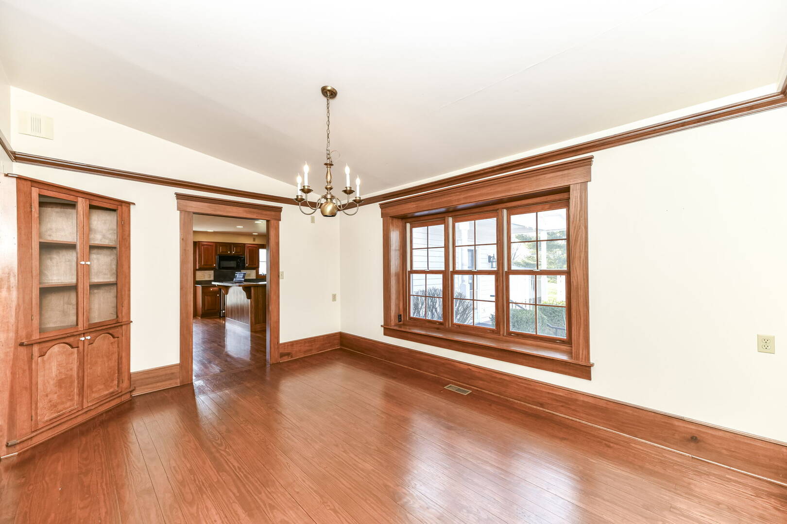 7602 Oaklandon Rd. Indianapolis, IN 46236