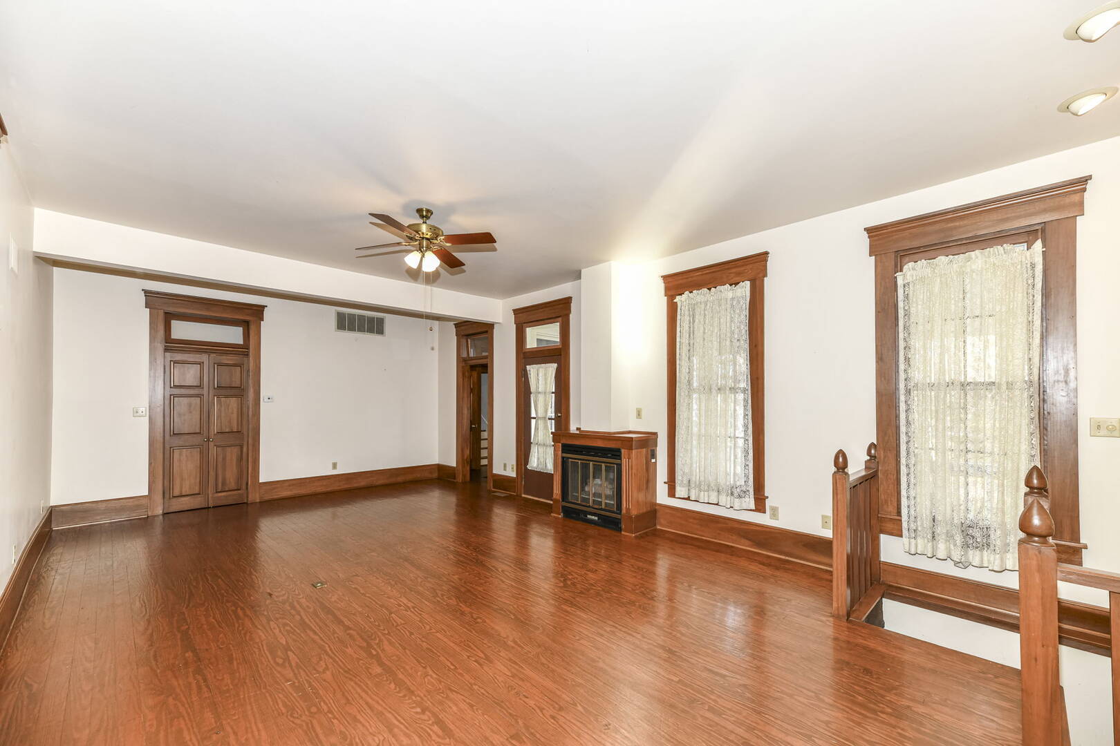 7602 Oaklandon Rd. Indianapolis, IN 46236