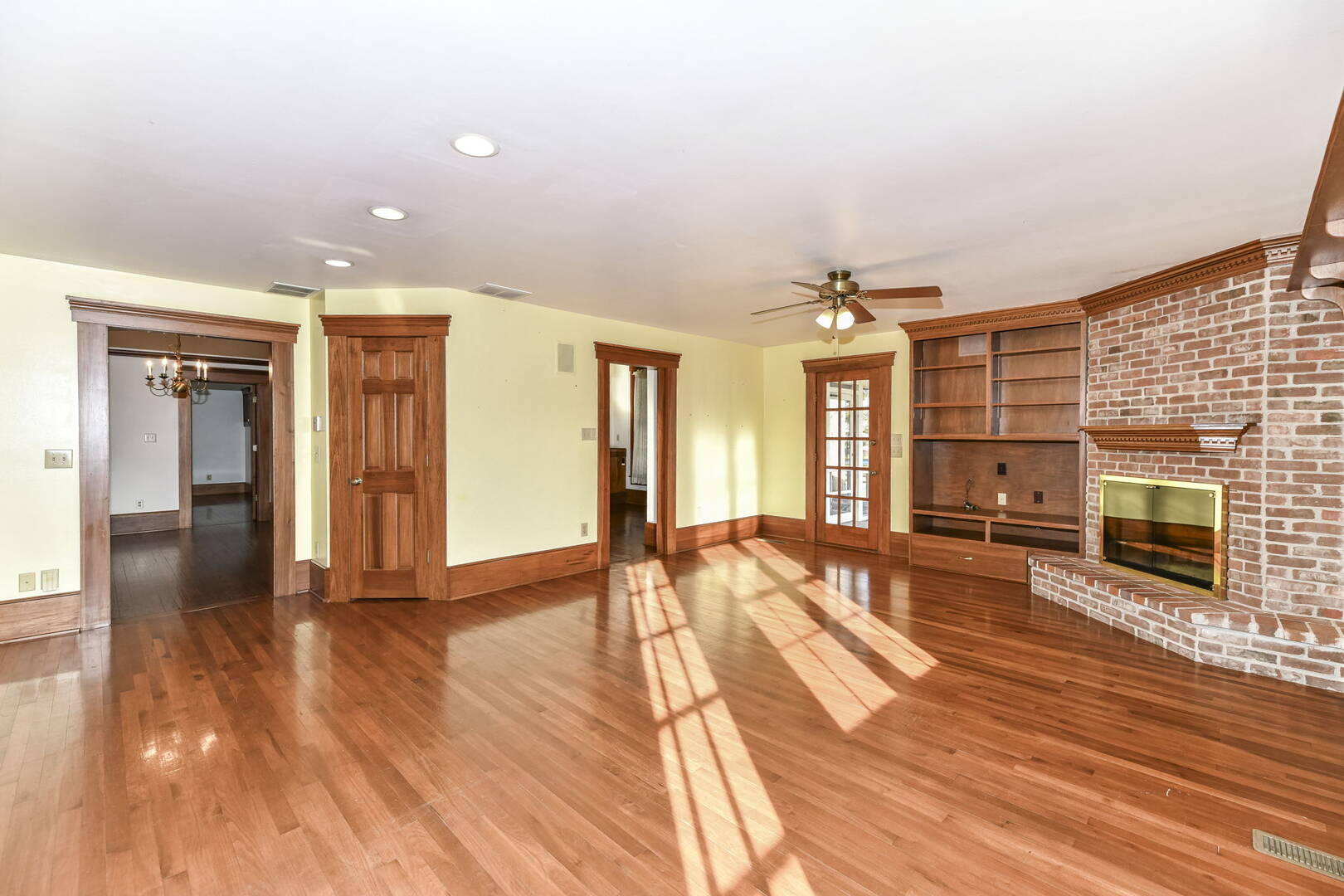 7602 Oaklandon Rd. Indianapolis, IN 46236