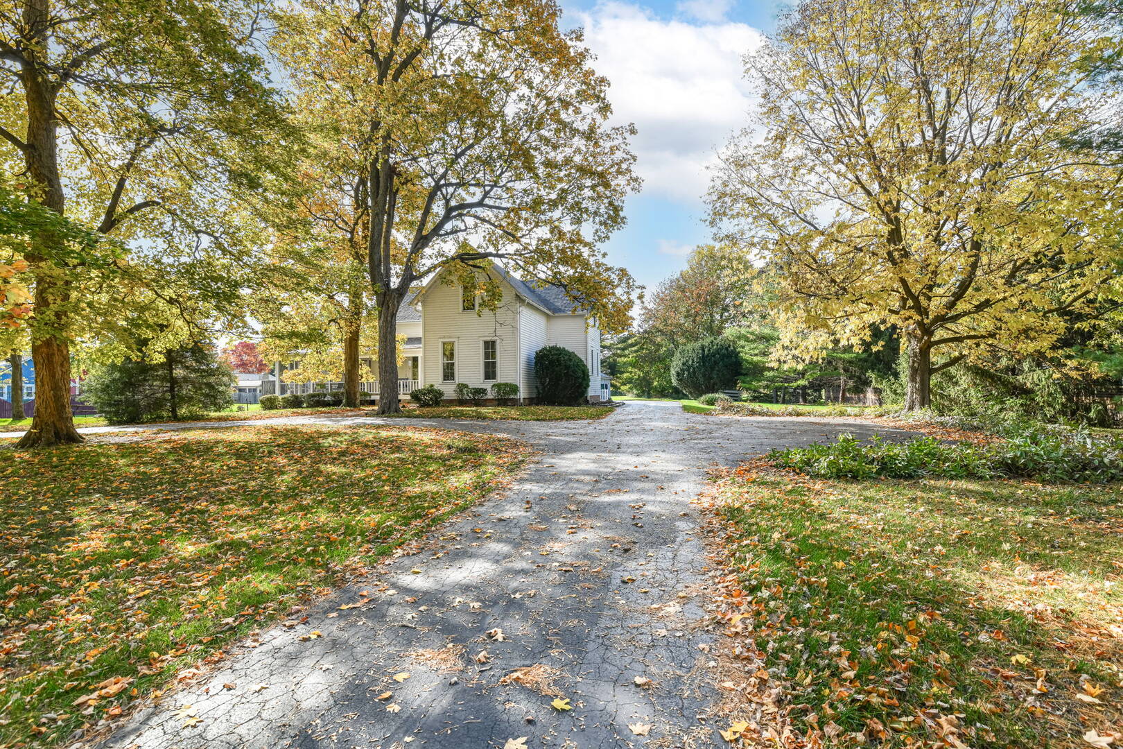 7602 Oaklandon Rd. Indianapolis, IN 46236