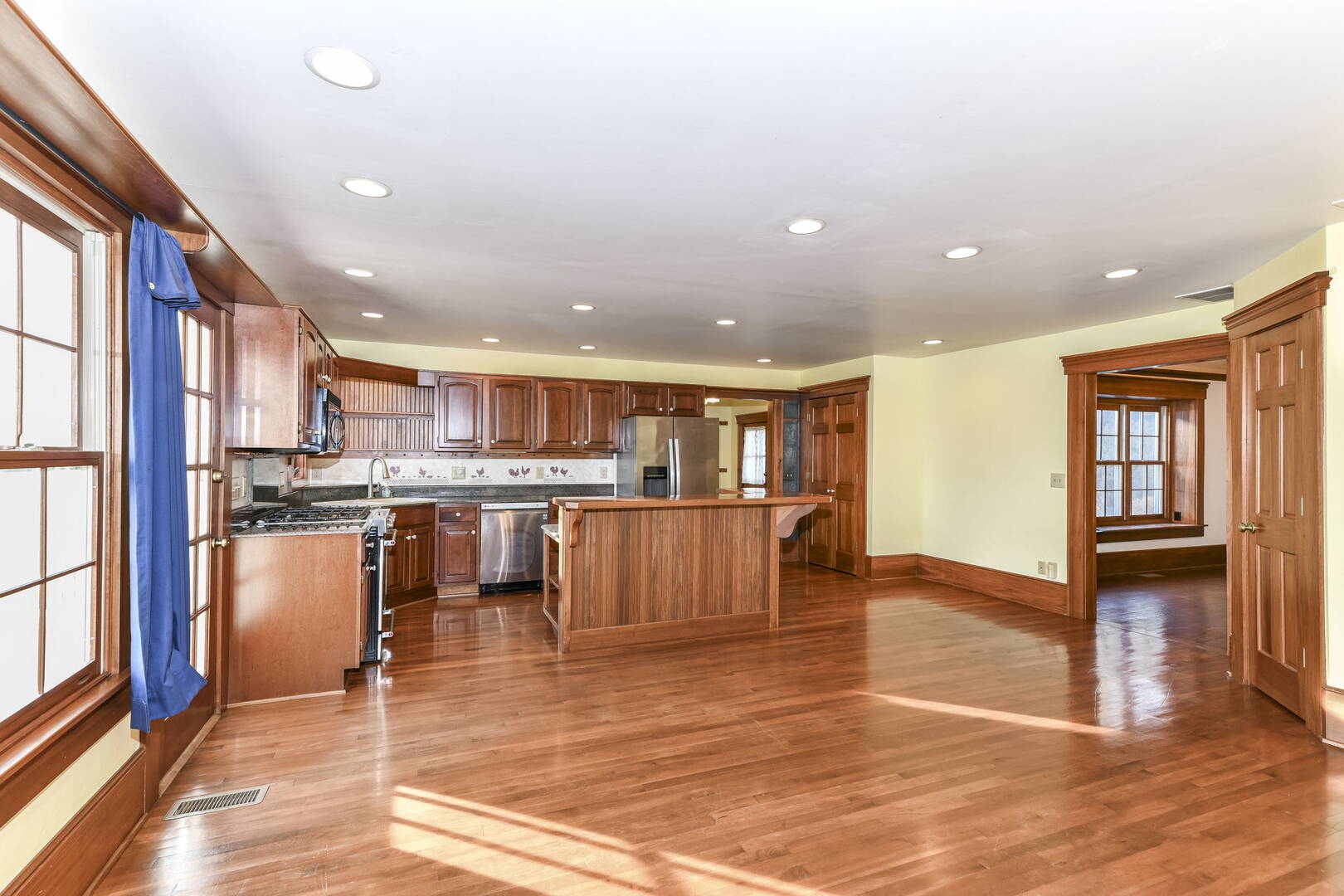 7602 Oaklandon Rd. Indianapolis, IN 46236