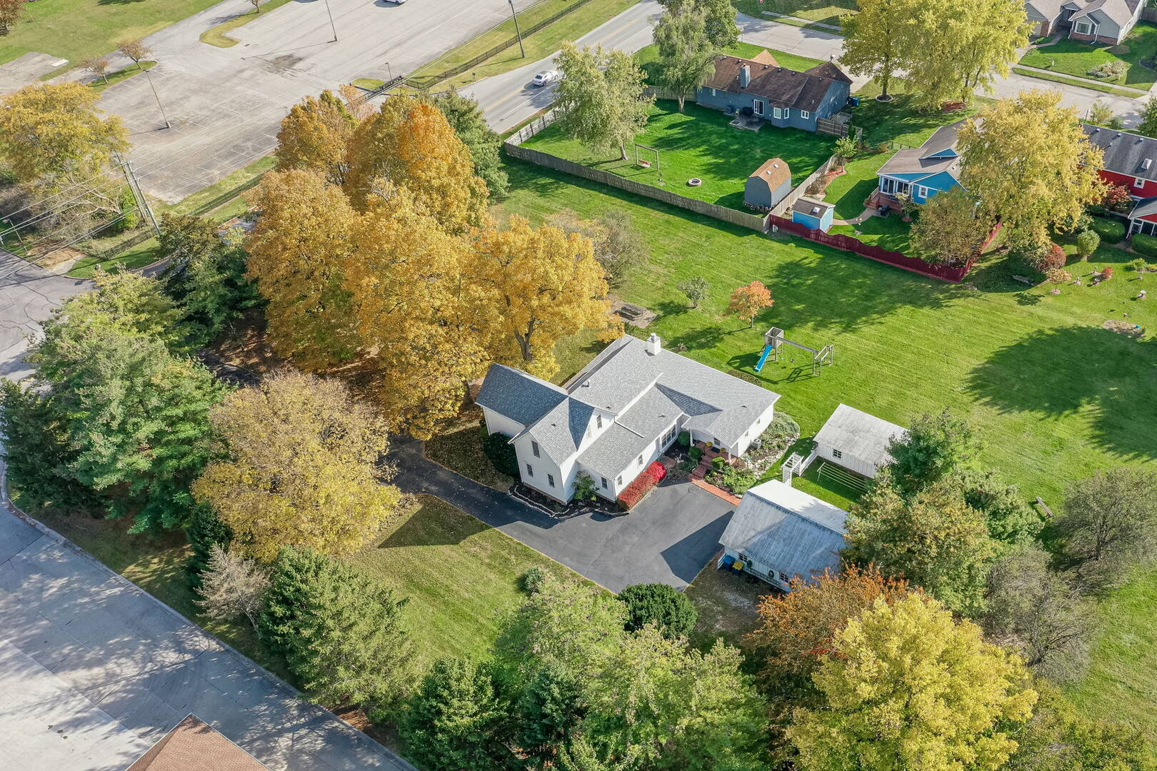 7602 Oaklandon Rd. Indianapolis, IN 46236