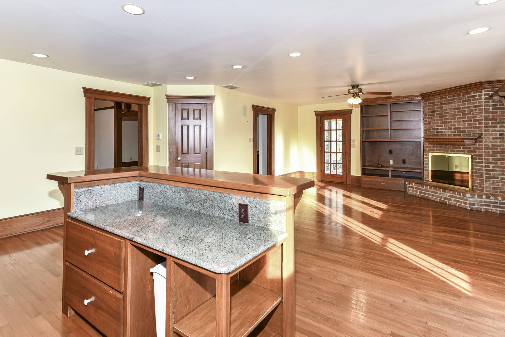 7602 Oaklandon Rd. Indianapolis, IN 46236