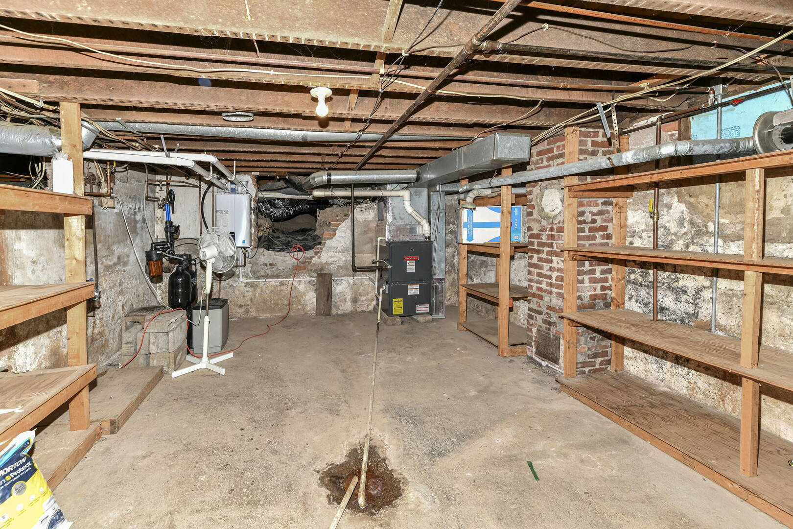 7602 Oaklandon Rd. Indianapolis, IN 46236