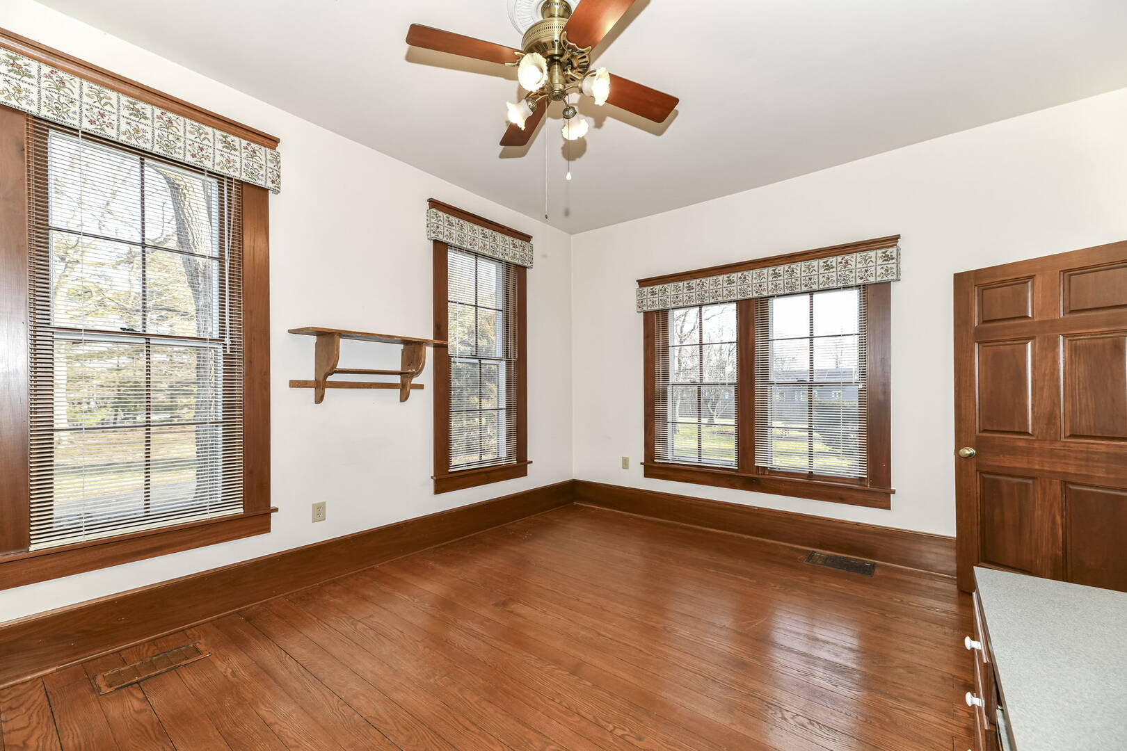 7602 Oaklandon Rd. Indianapolis, IN 46236