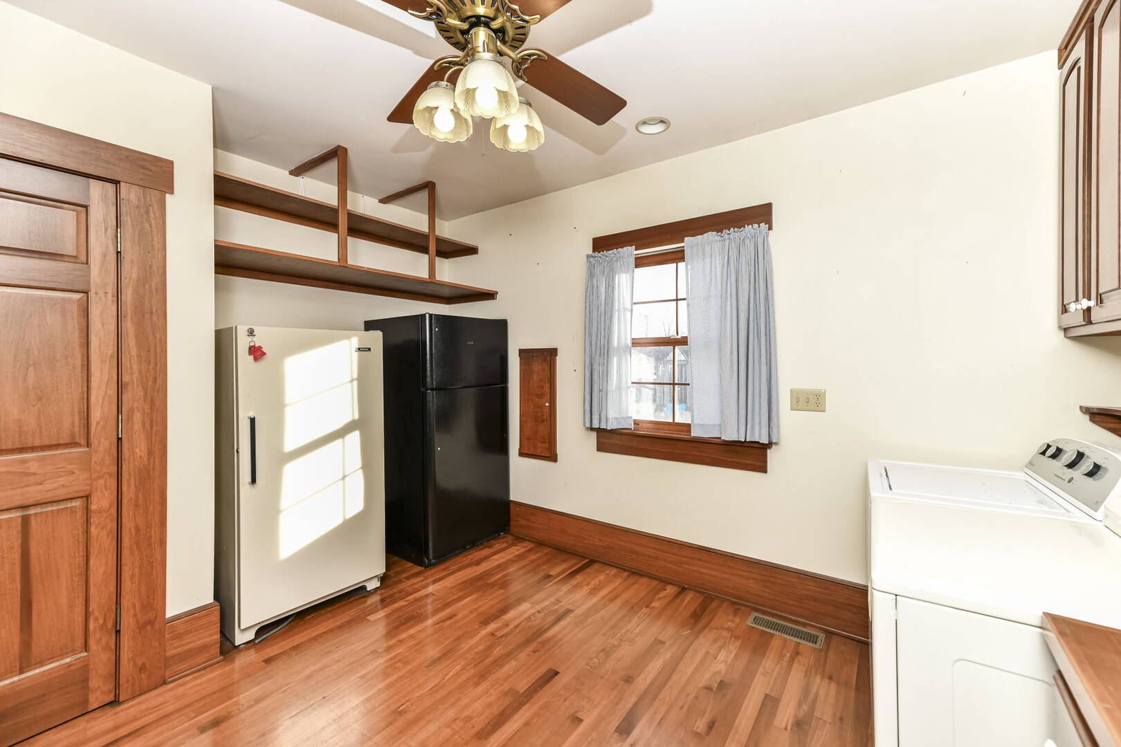 7602 Oaklandon Rd. Indianapolis, IN 46236