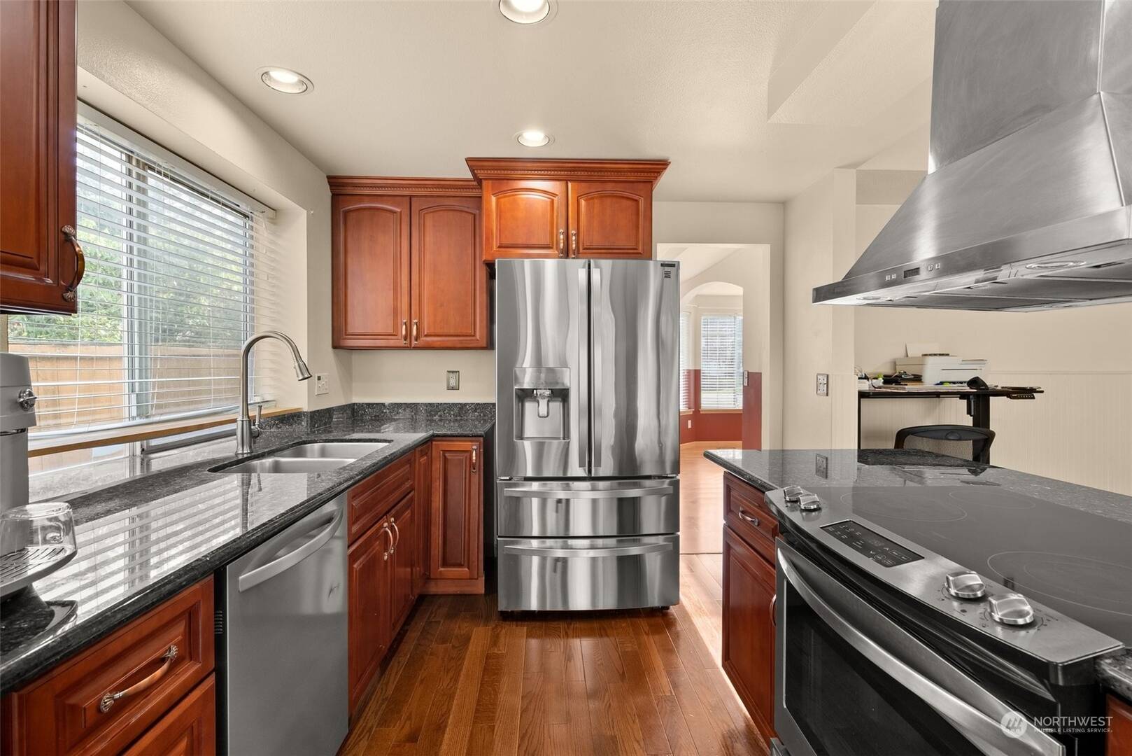 617 Cherry St E Tacoma, WA 98445