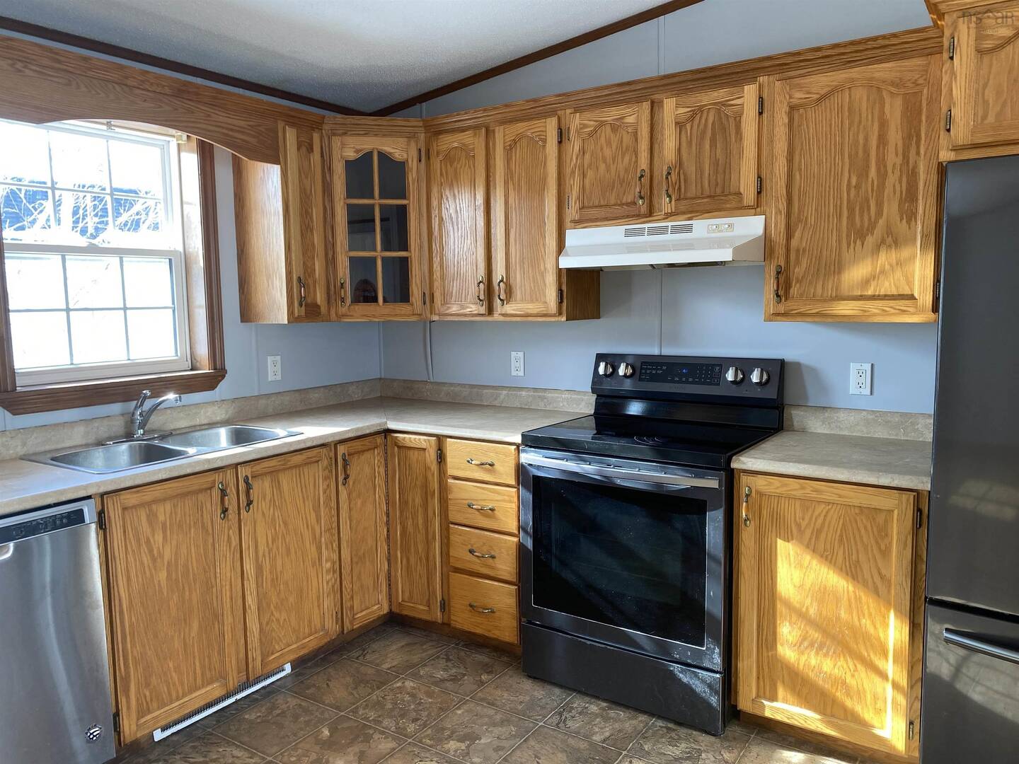 3 Rays Trailer Court Rd Shearwater, NS B0J3A0