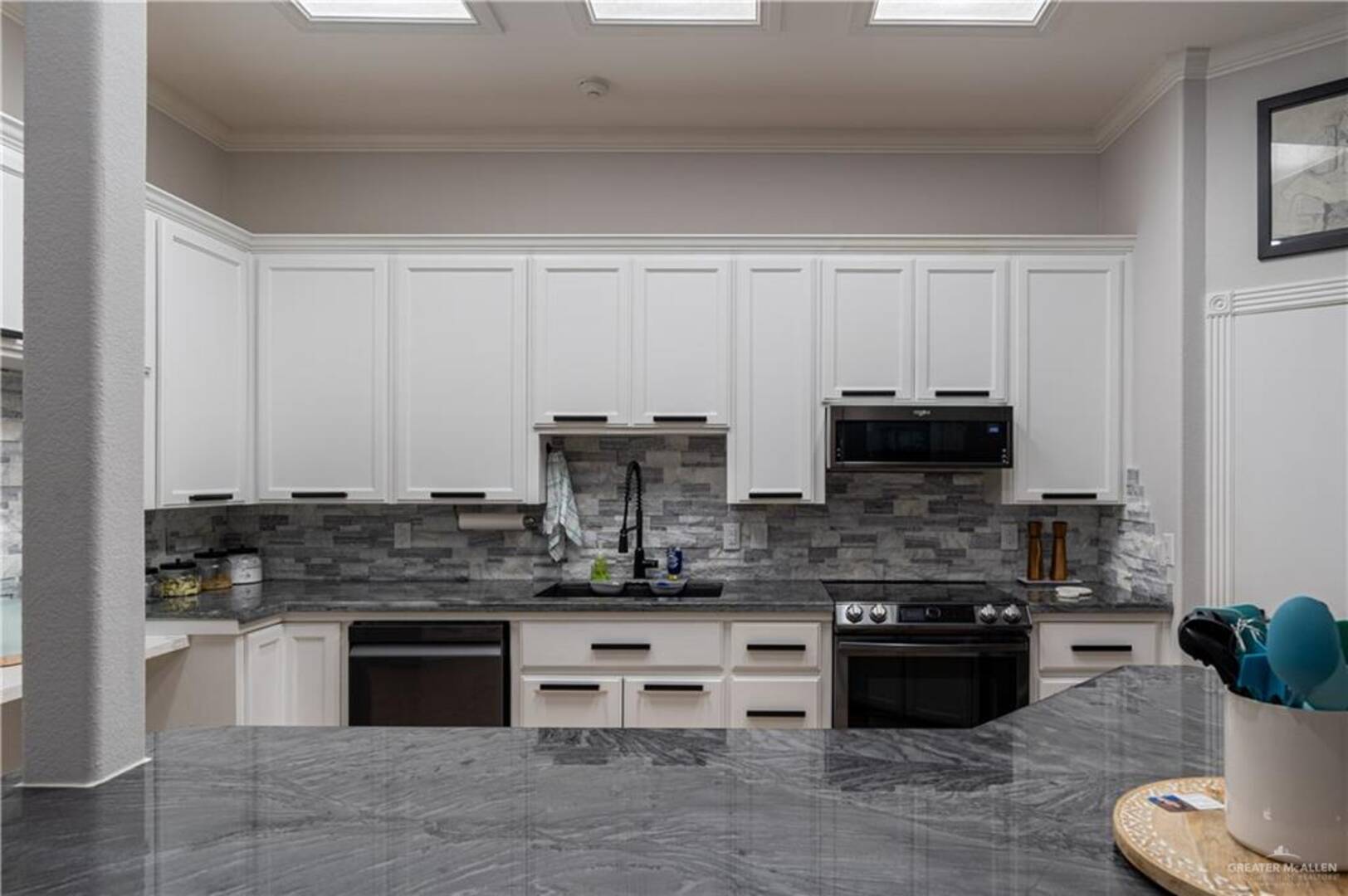 2909 W Iris Ave McAllen, TX 78501