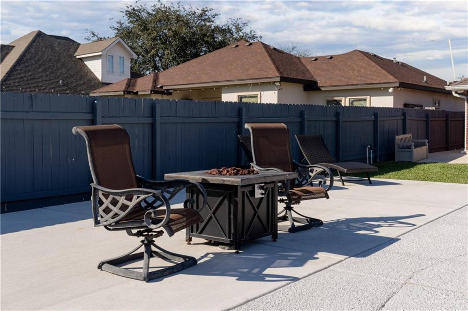 2909 W Iris Ave McAllen, TX 78501