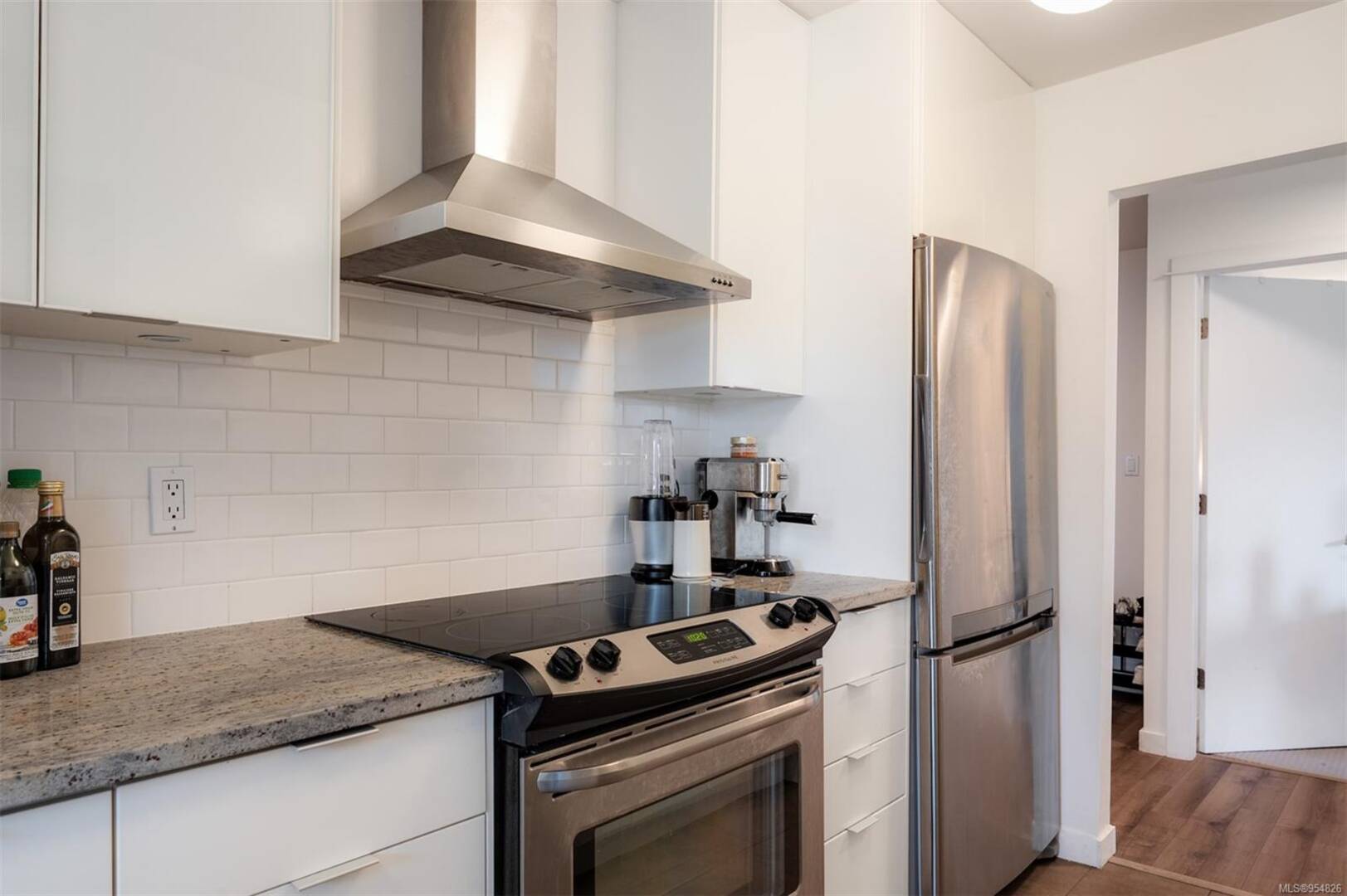 1436 Harrison St Unit 207 Victoria, BC V8S3S2