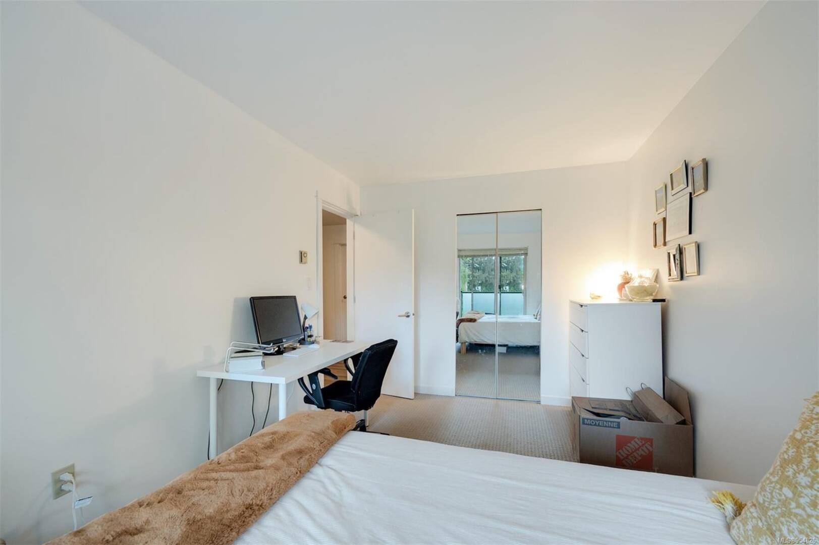 1436 Harrison St Unit 207 Victoria, BC V8S3S2