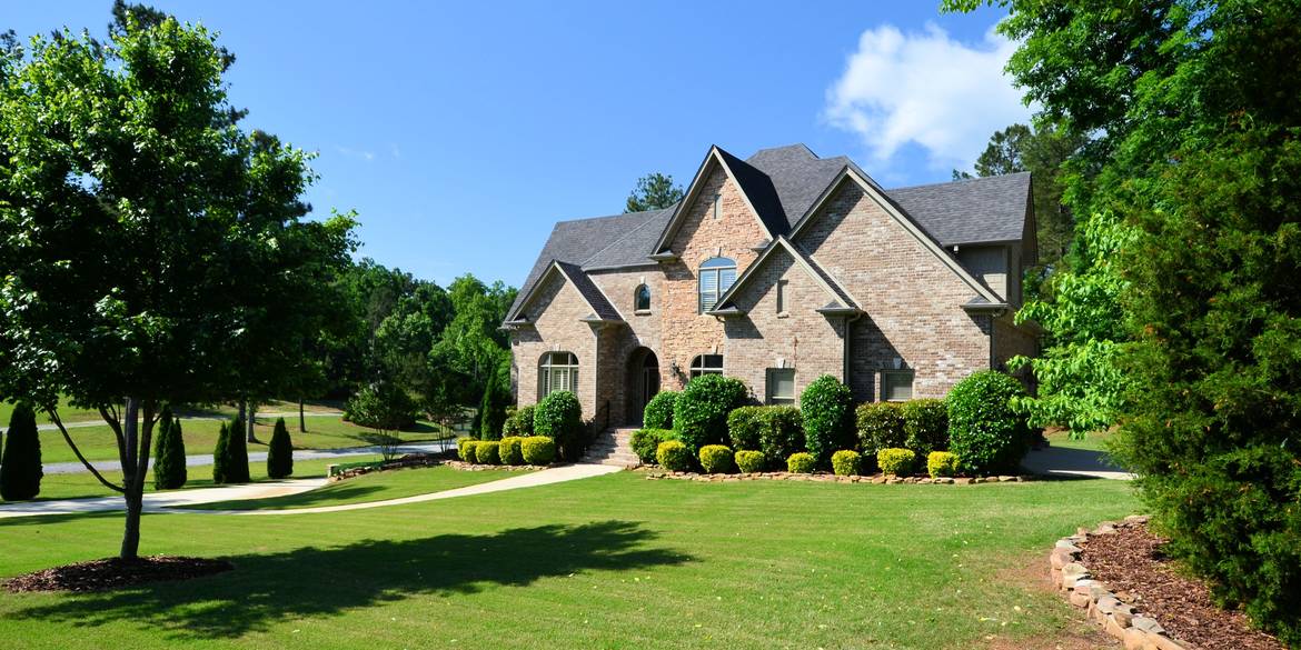 Brivity 5664 Carrington Lake Pkwy Trussville, AL 35173