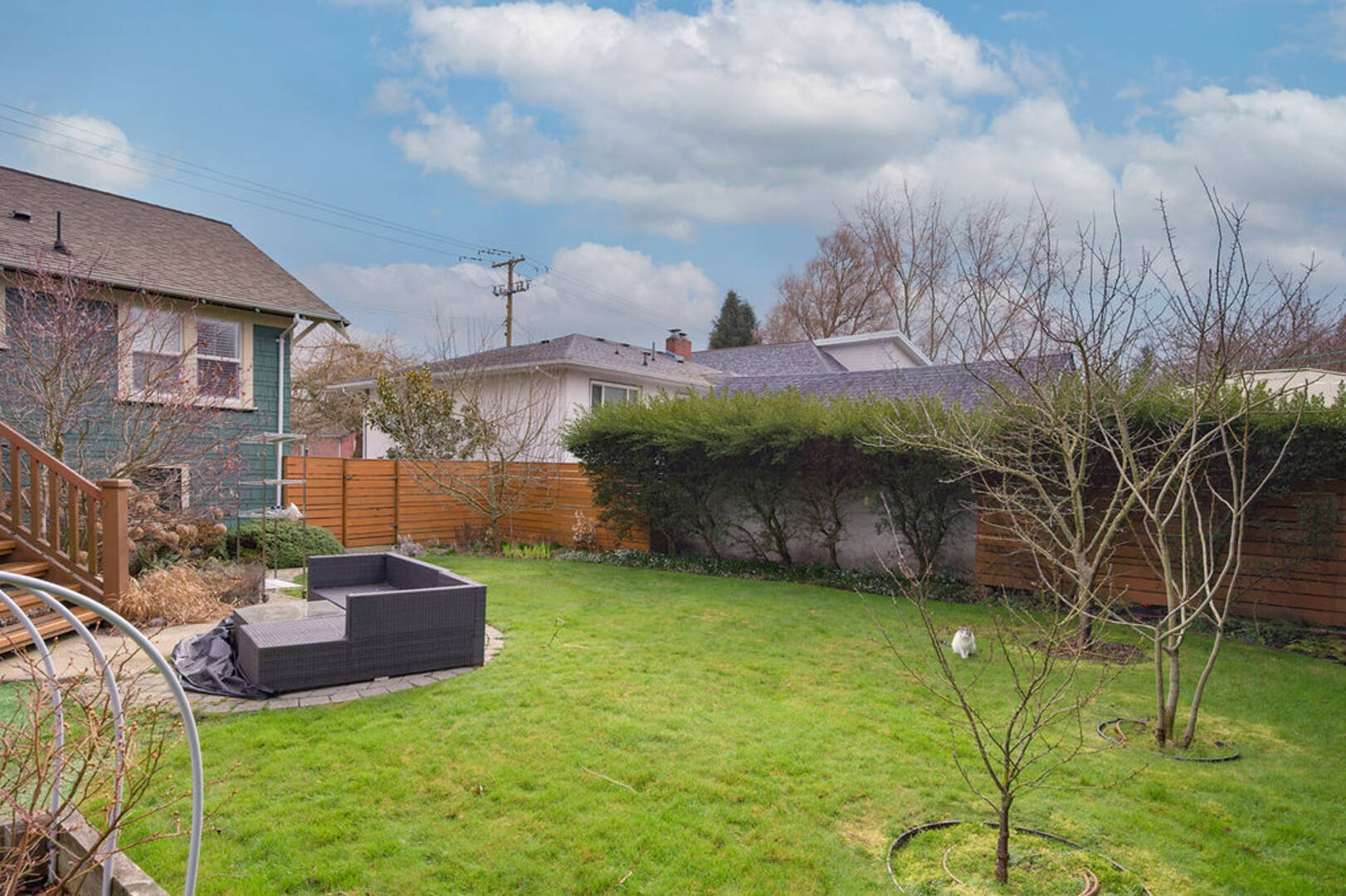 2620 Belmont Avenue Victoria , BC V8R4A2