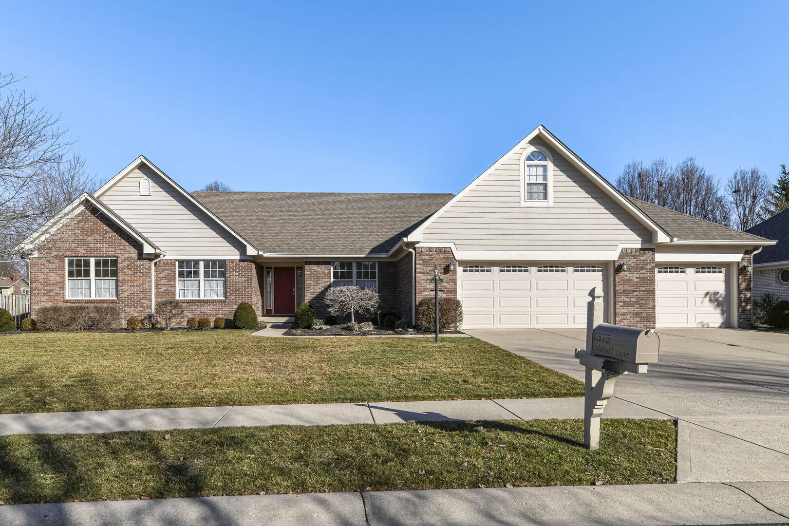 7375 Caldwell Ln. Avon, IN 46123