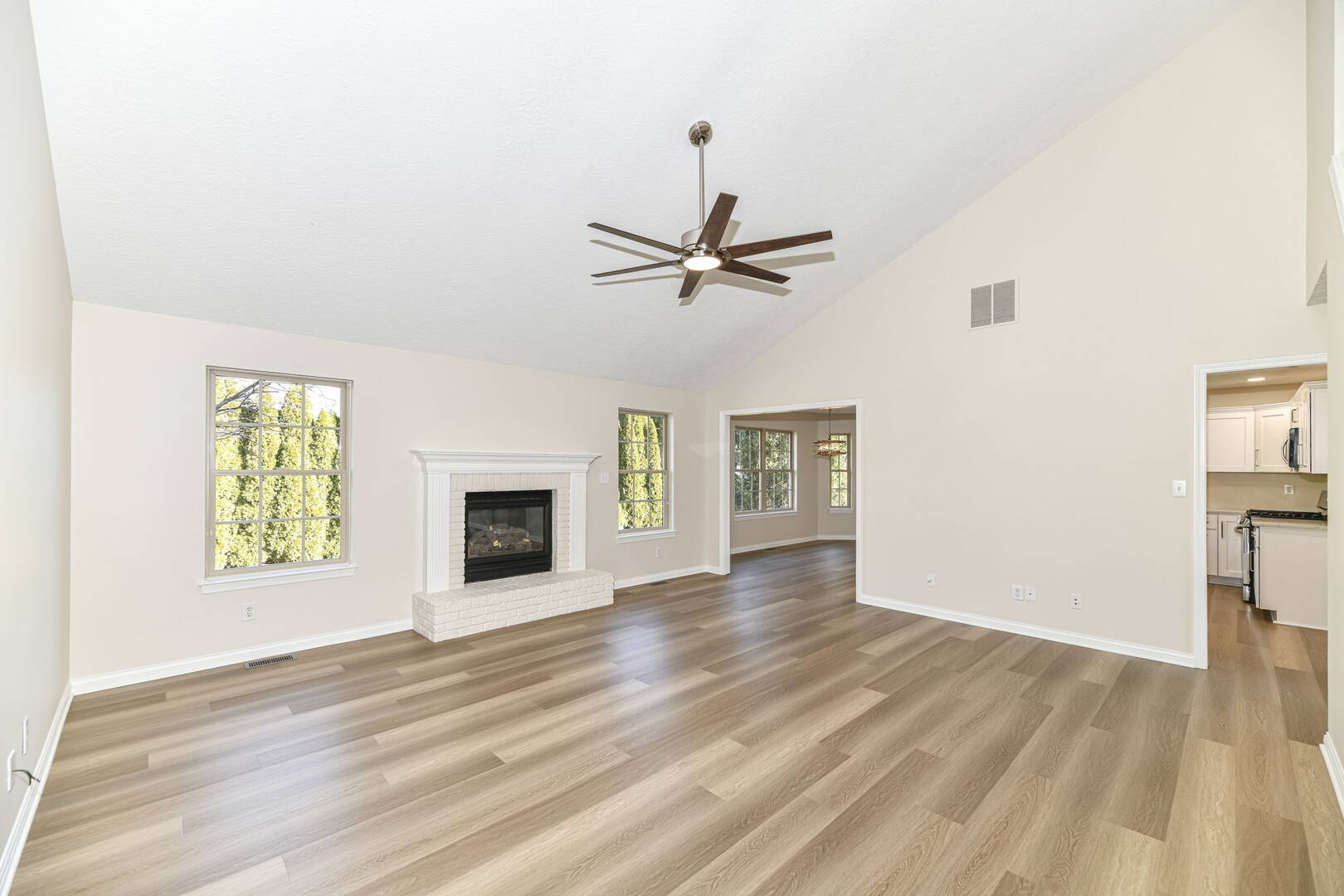 7375 Caldwell Ln. Avon, IN 46123
