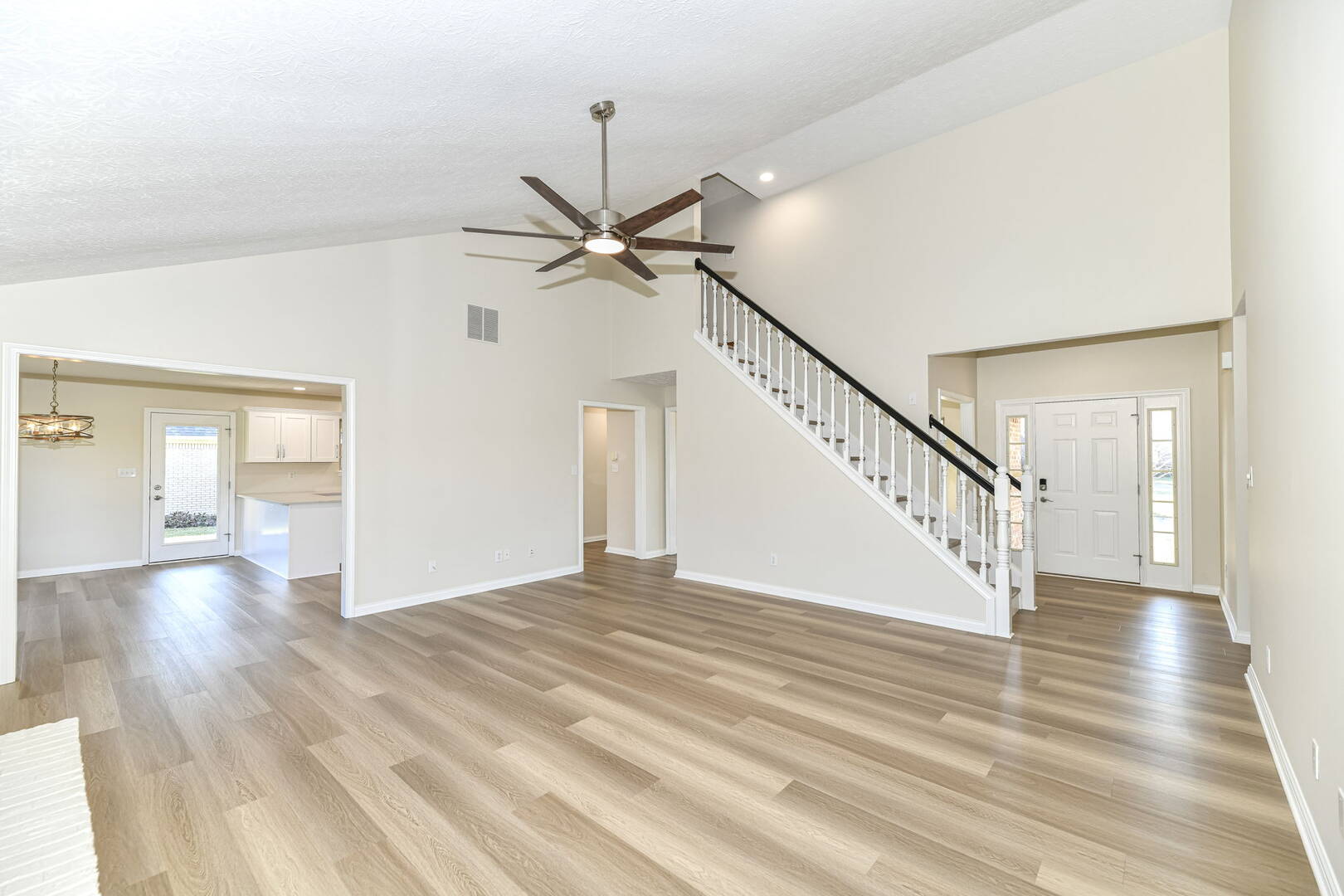 7375 Caldwell Ln. Avon, IN 46123