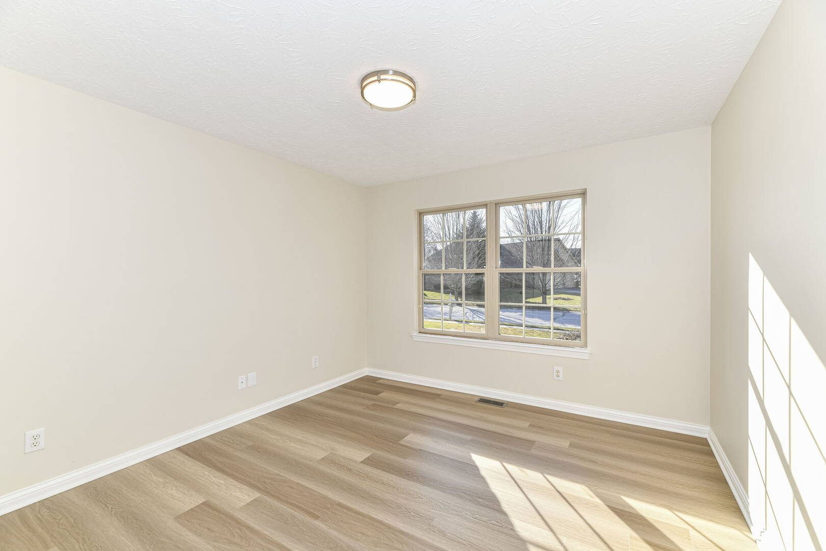7375 Caldwell Ln. Avon, IN 46123