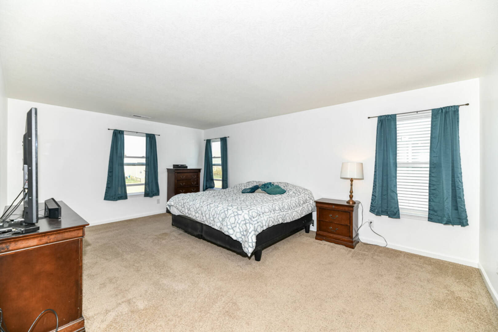2648 Applecard Dr. Indianapolis, IN 46234