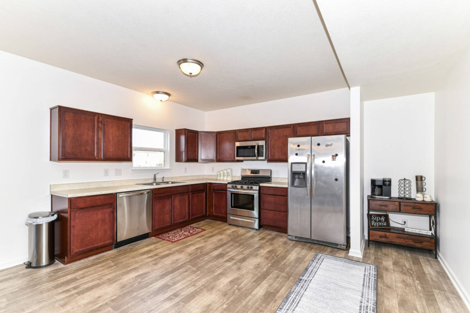 2648 Applecard Dr. Indianapolis, IN 46234
