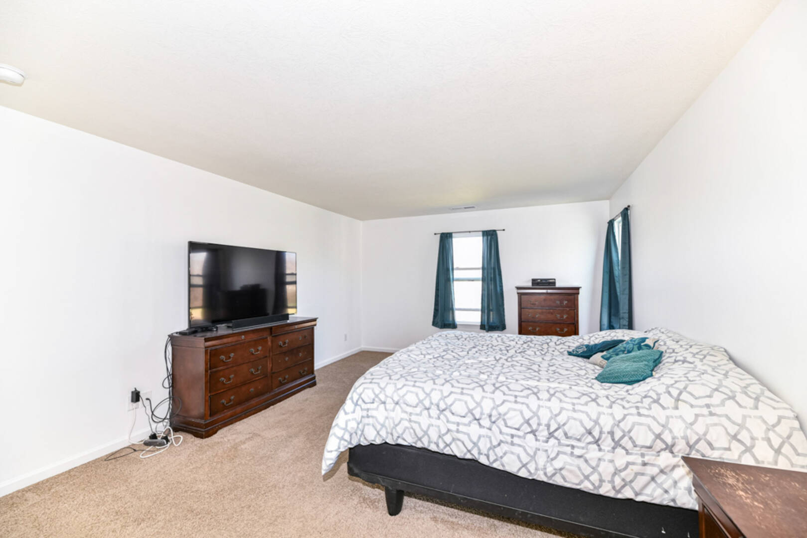 2648 Applecard Dr. Indianapolis, IN 46234