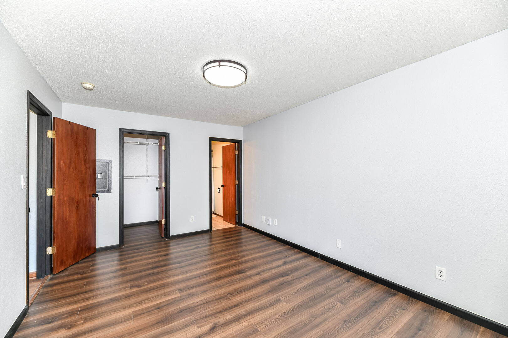 1505 Green Spring Way Greenwood, IN 46143