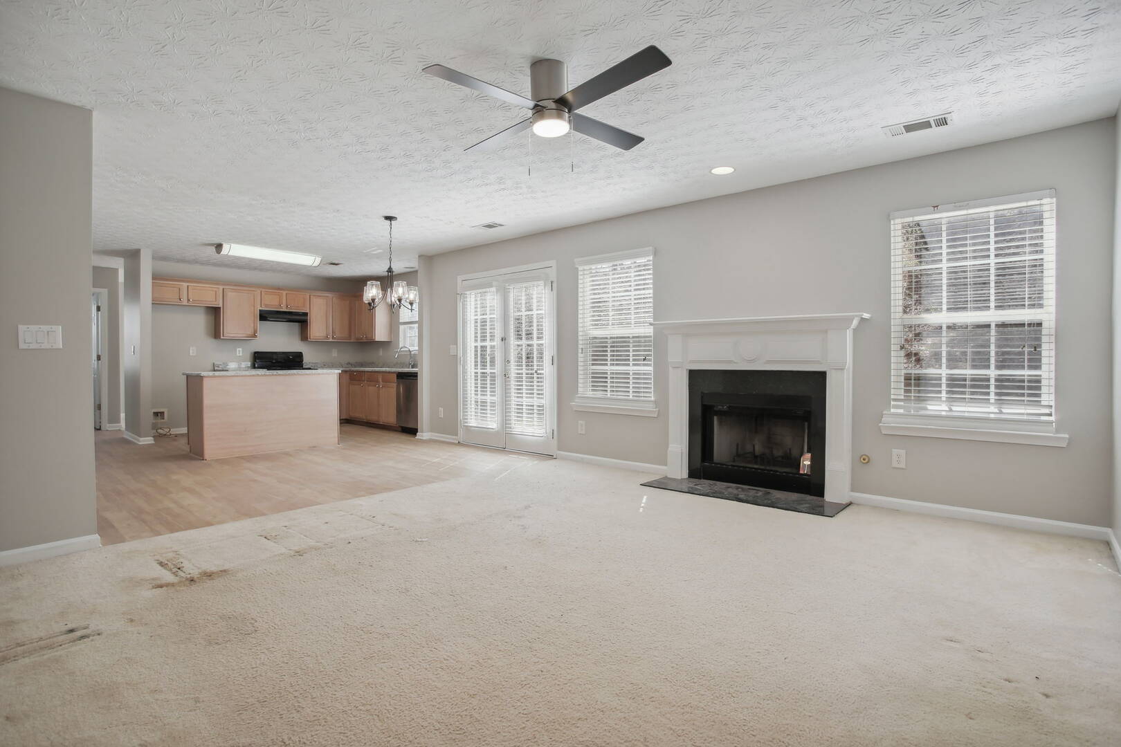 3882 Alexandra Oak Court Suwanee, GA 30024