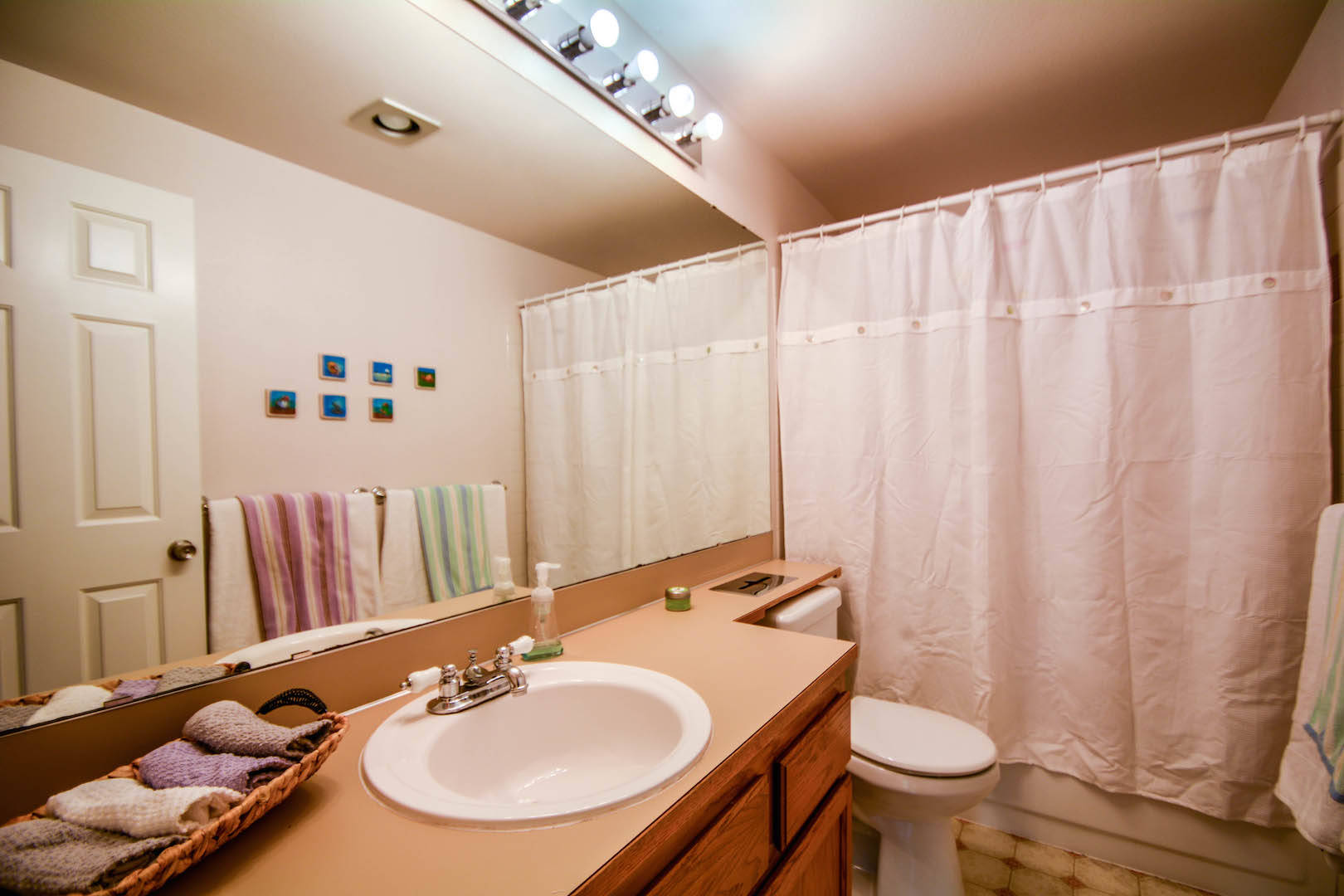 13725 NE 87th St Redmond, WA 98052