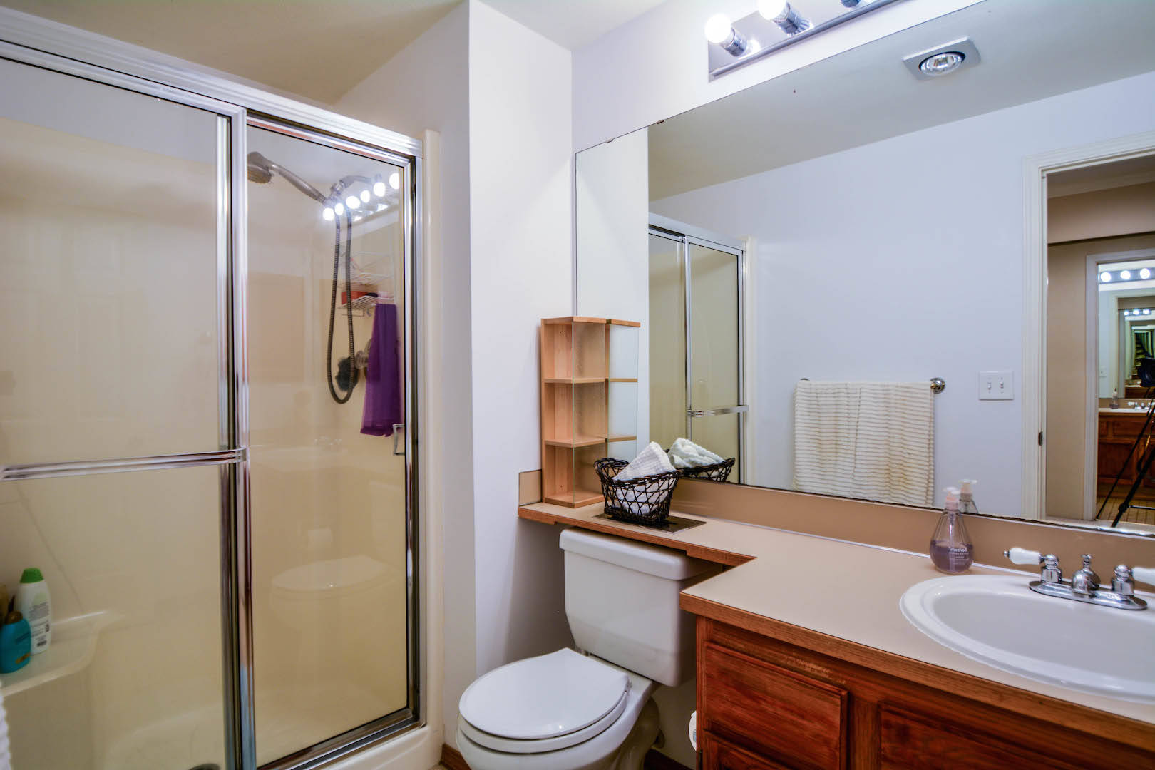 13725 NE 87th St Redmond, WA 98052
